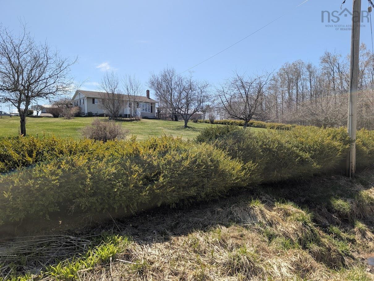 251 Ben Jackson Rd, Hantsport, NS (MLS® 202610549) | Hantsport Real Estate | RE/MAX Halifax