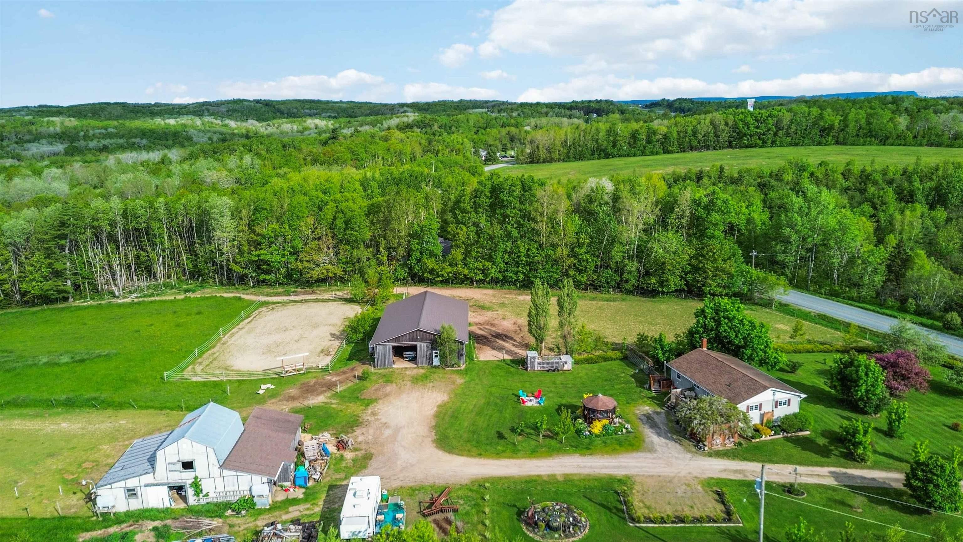 $759,000.00: 251 Ben Jackson Rd, Hantsport