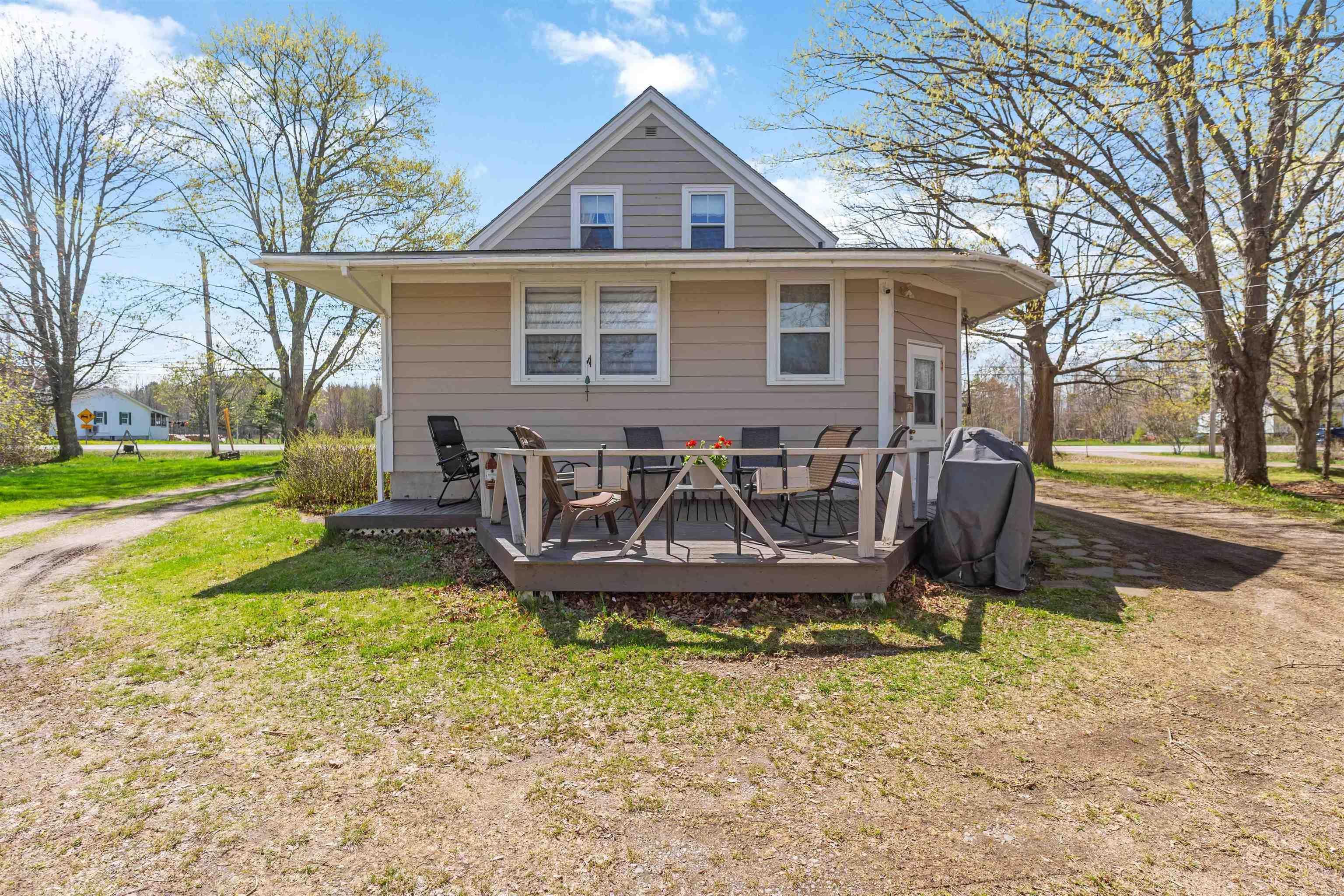 $324,900.00: 14305 Highway 1, Wilmot