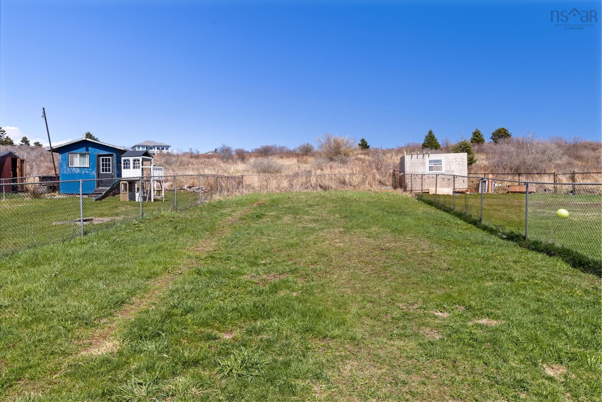 2070 Caldwell Road, Eastern Passage, NS (MLS 202610552)