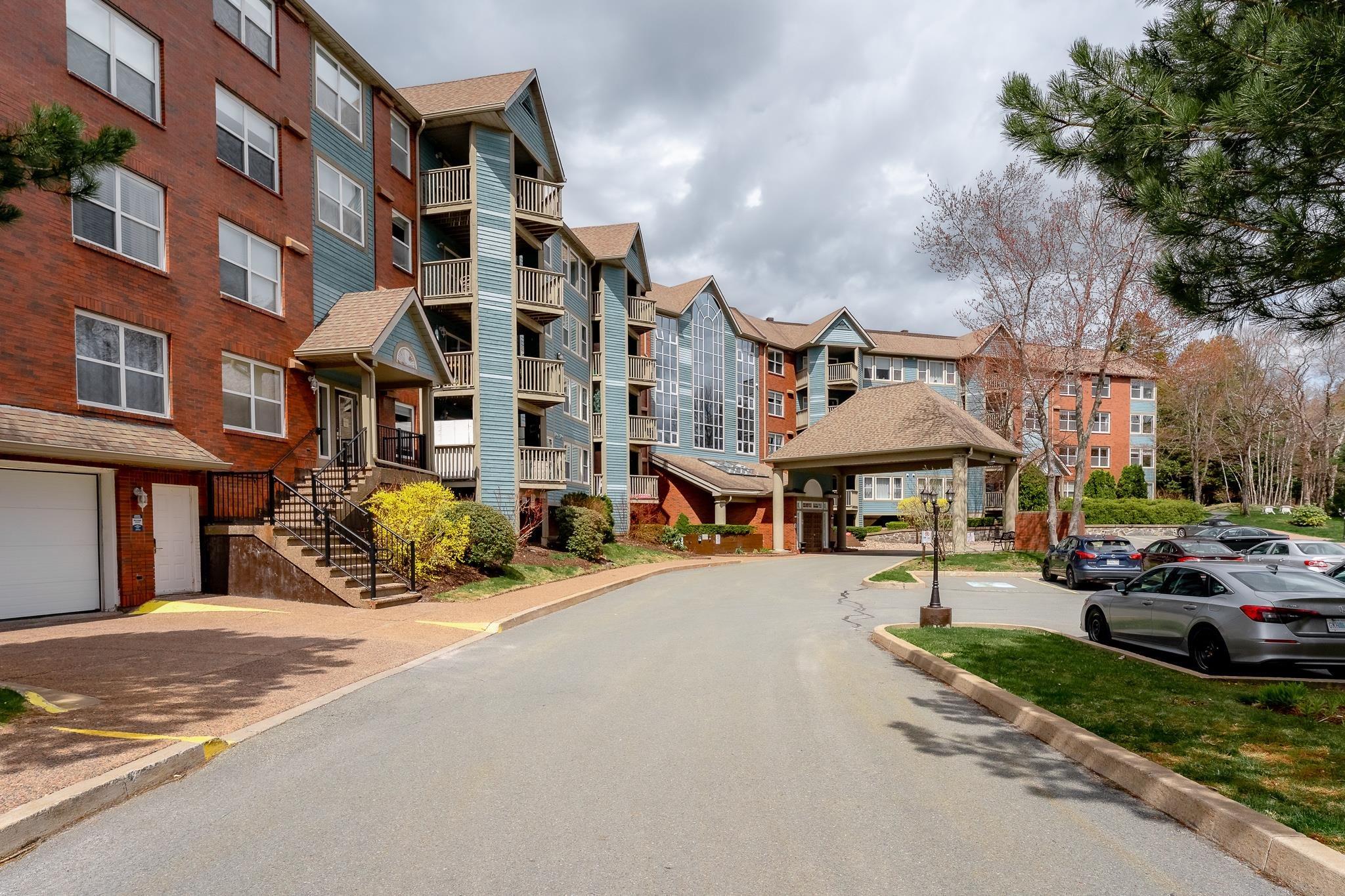 407 2 Lake Drive, Bedford, NS (MLS 202610553)