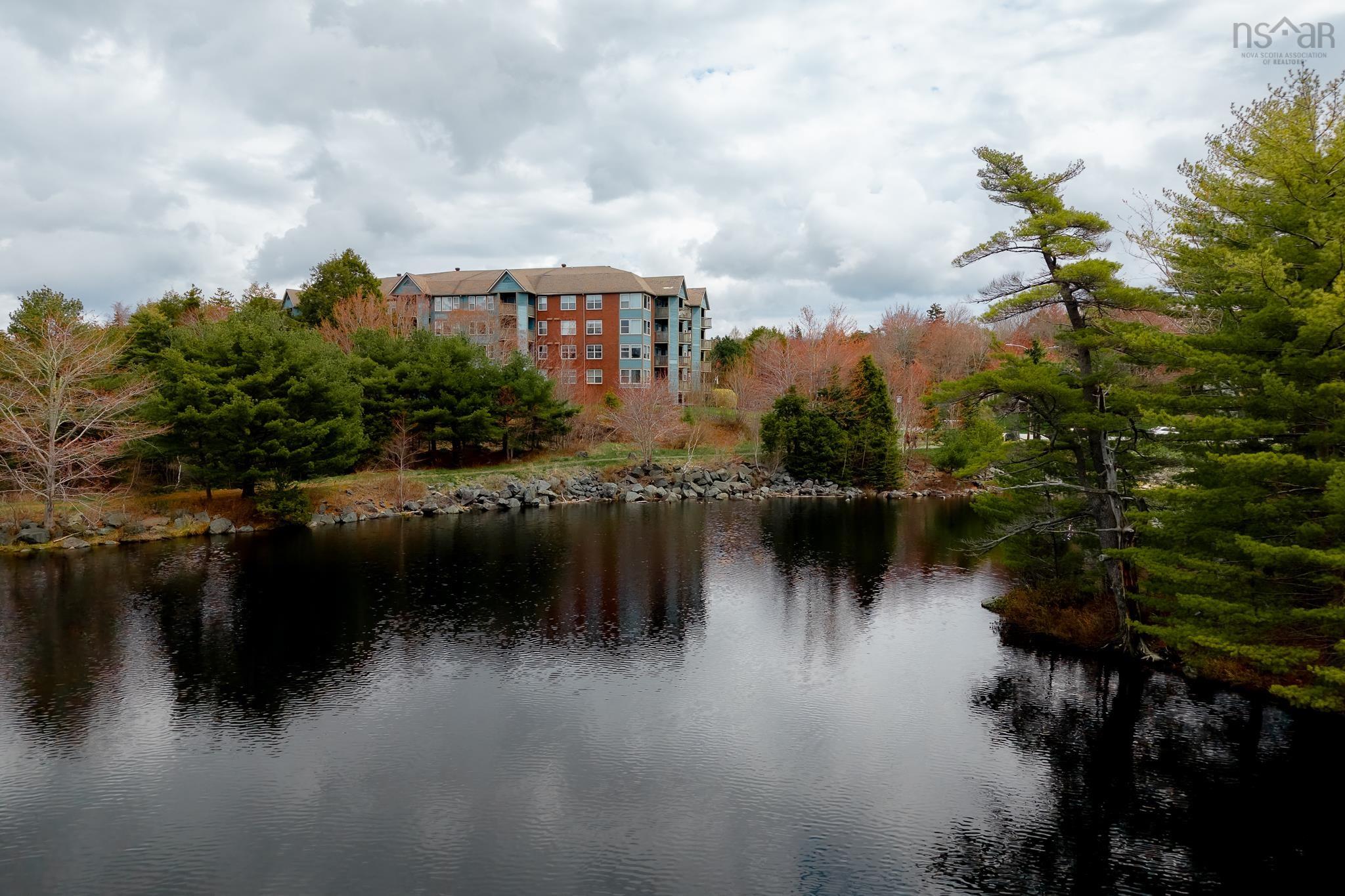 407 2 Lake Drive, Bedford, NS (MLS 202610553)