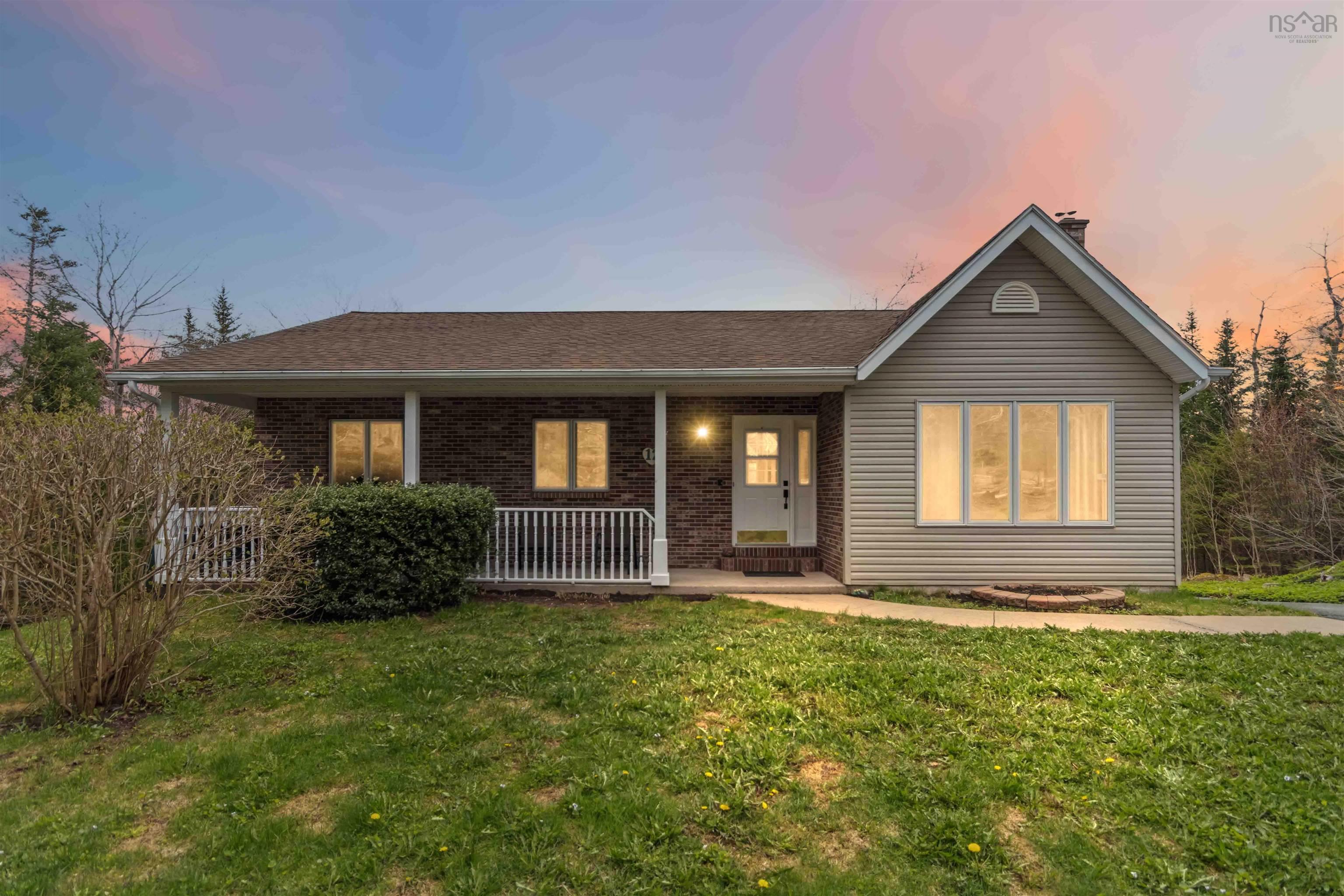 12 Maplewood Court, Beaver Bank, NS (MLS® 202610561) | Beaver Bank Real Estate | RE/MAX Halifax