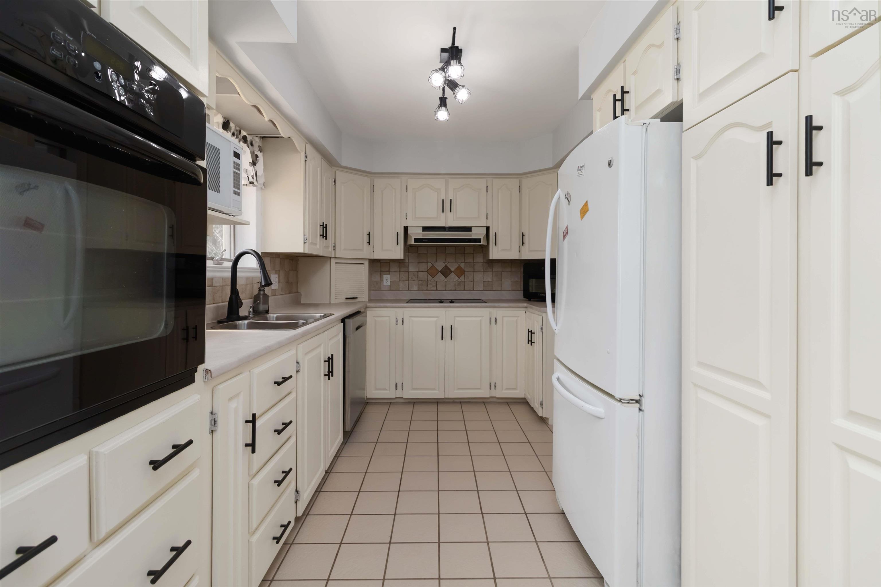 12 Maplewood Court, Beaver Bank, NS (MLS 202610561)