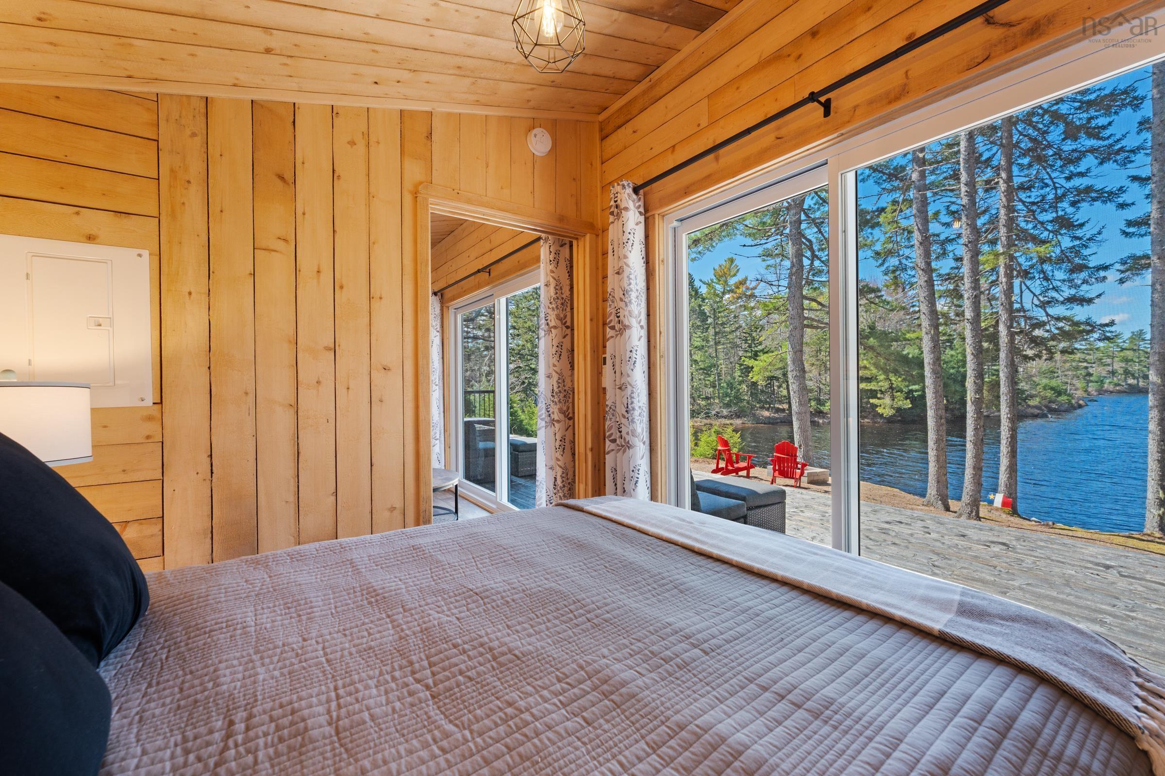 $215,000.00: 434 Mirror Point Drive, Graywood