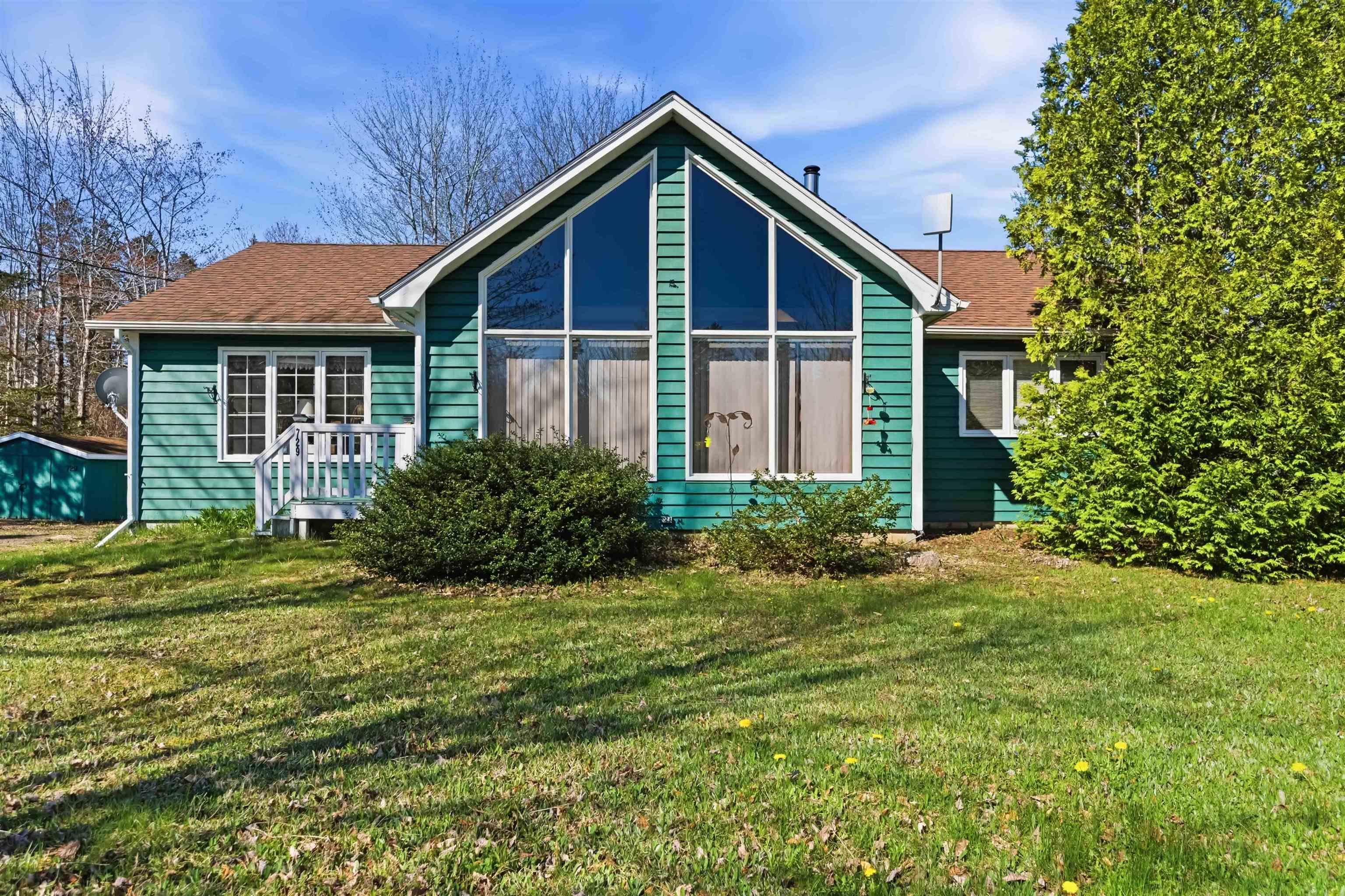 $359,999.00: 729 Parker Mountain Road, Parkers Cove