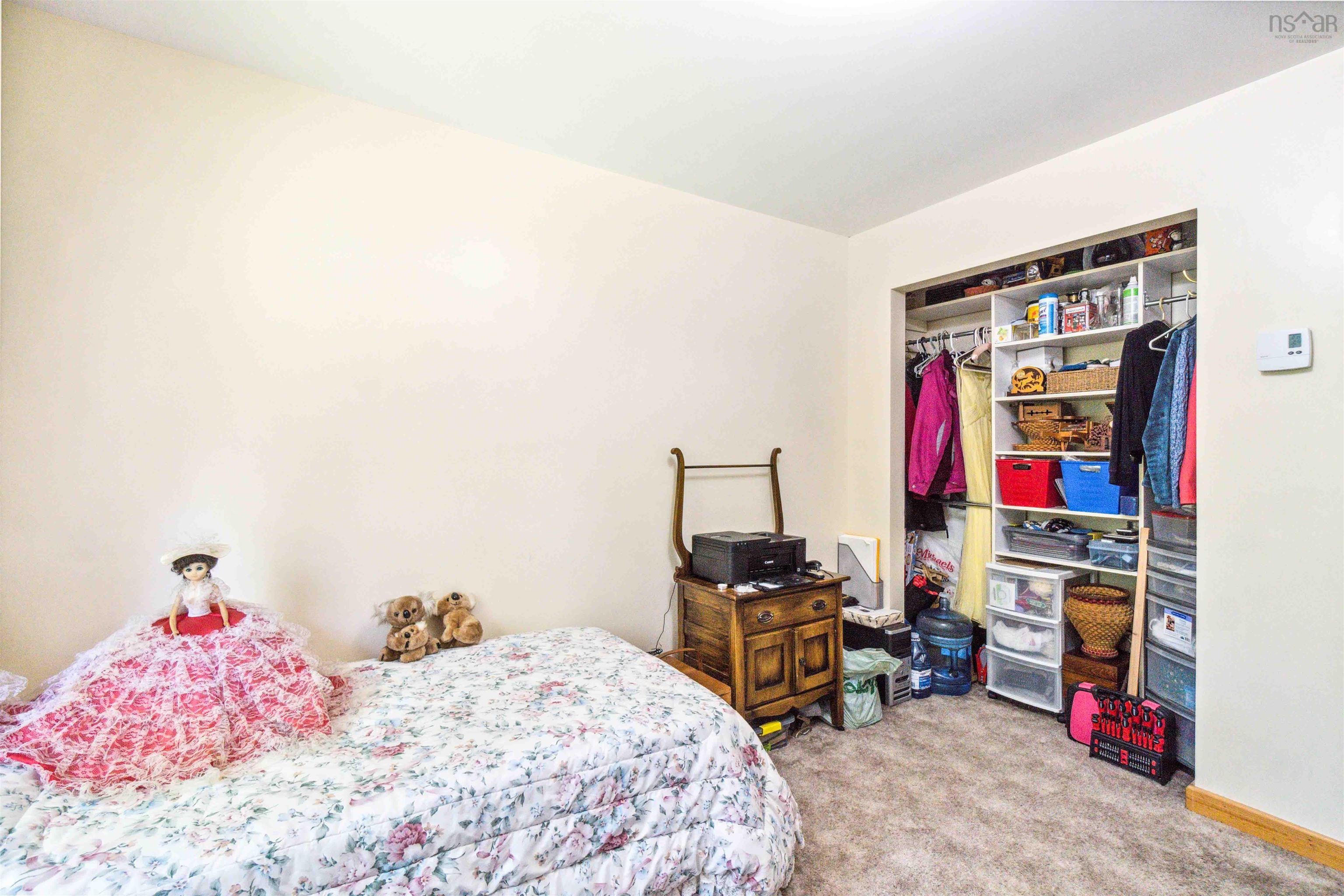 $359,999.00: 729 Parker Mountain Road, Parkers Cove