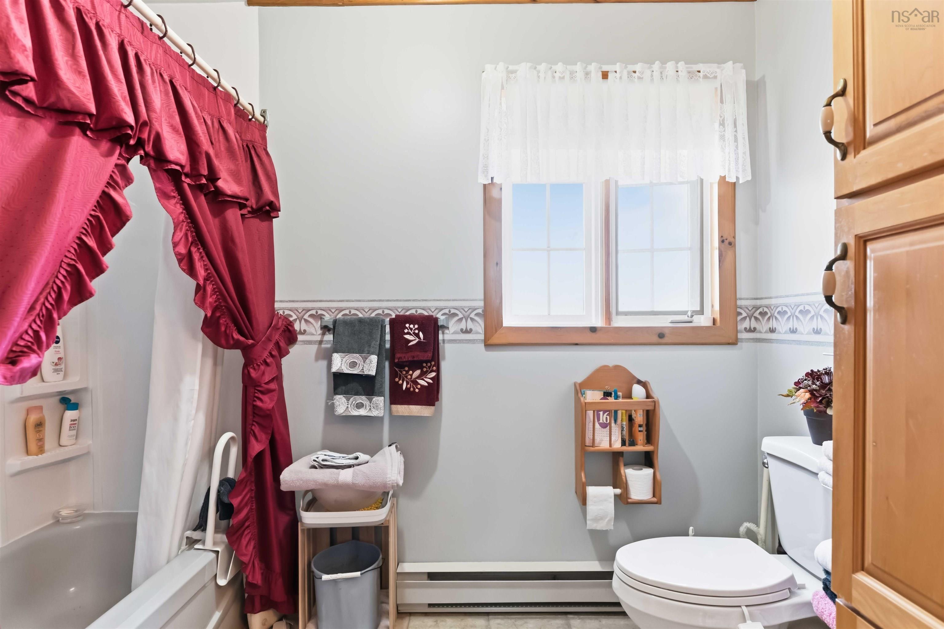 $359,999.00: 729 Parker Mountain Road, Parkers Cove