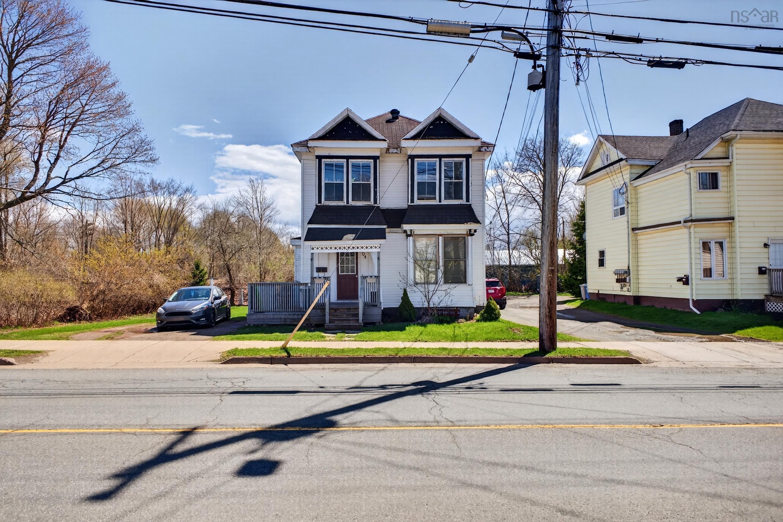 $424,900.00: 294 QUEEN Street, Truro