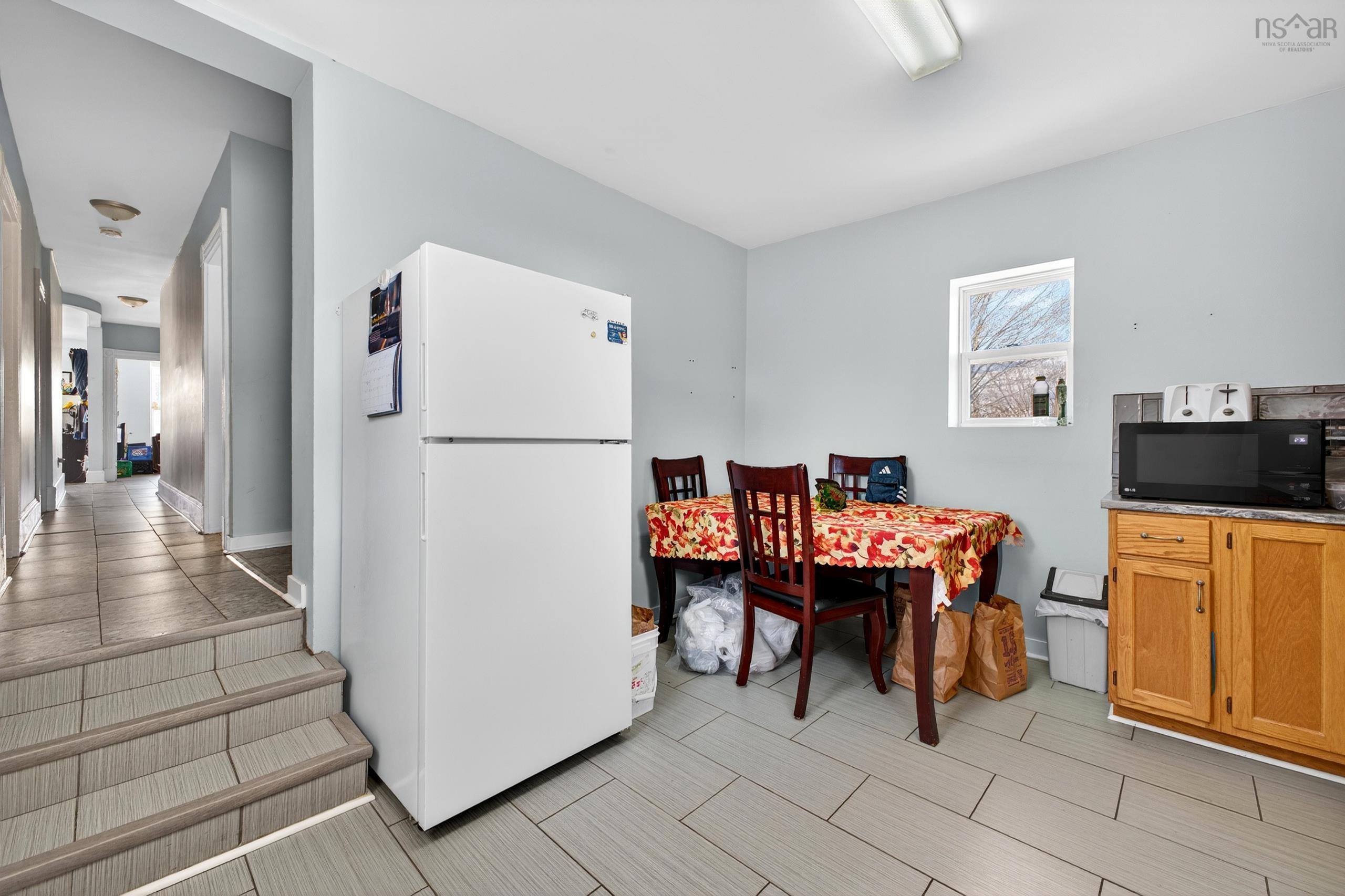 $424,900.00: 294 QUEEN Street, Truro