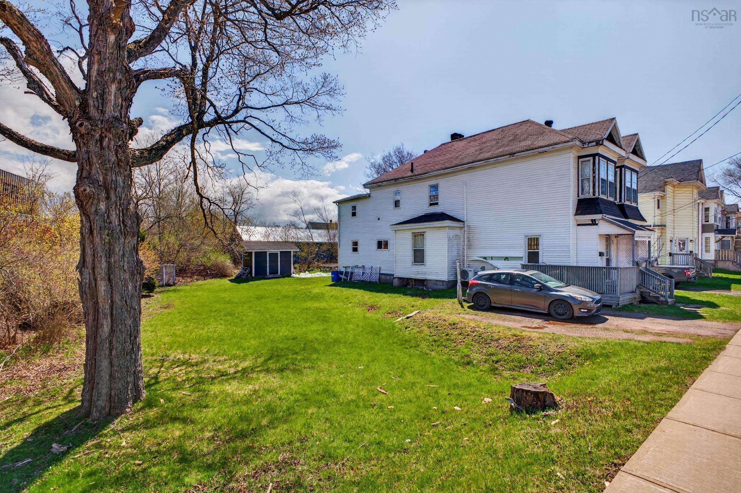 $424,900.00: 294 QUEEN Street, Truro