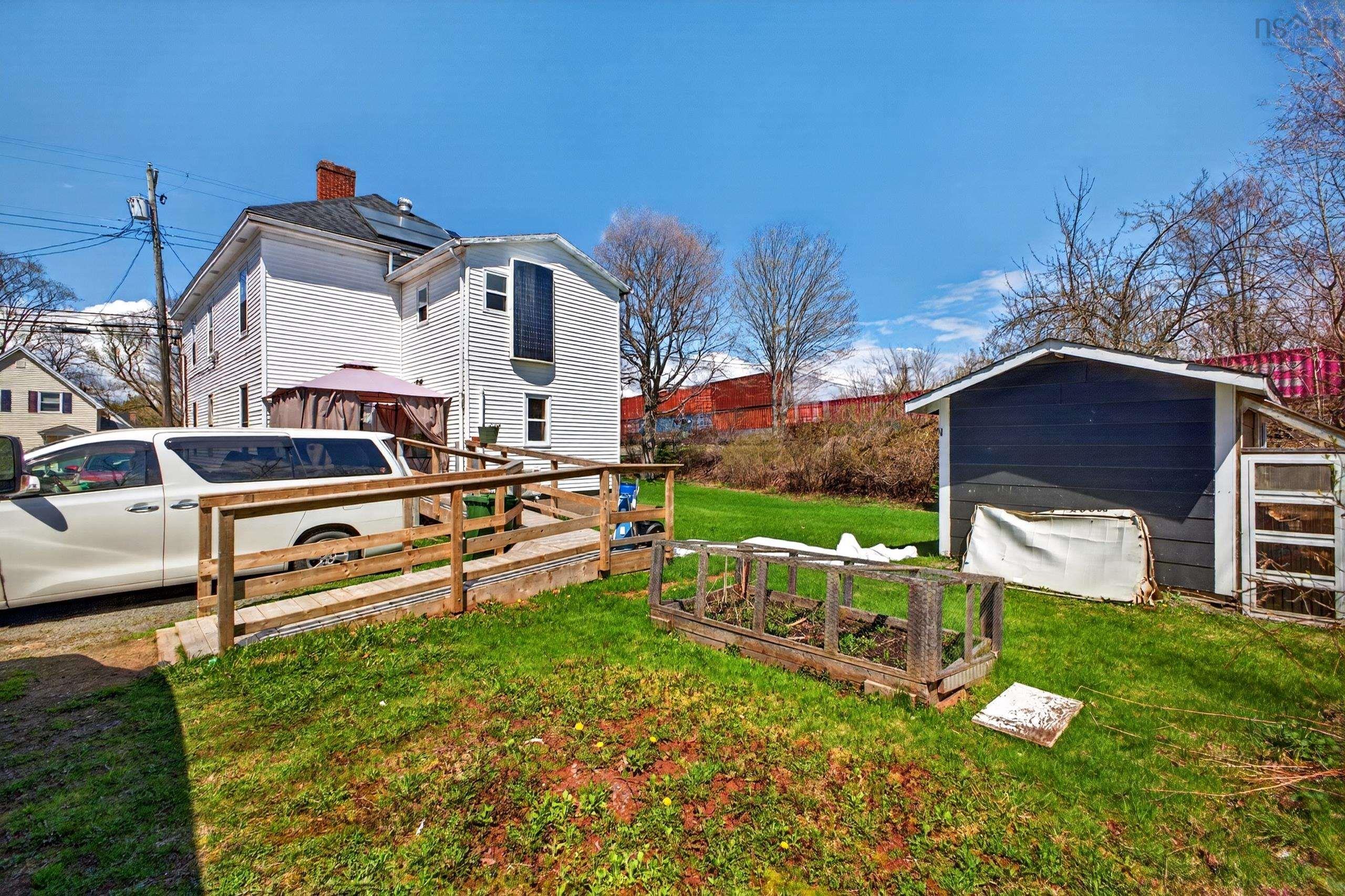 $424,900.00: 294 QUEEN Street, Truro