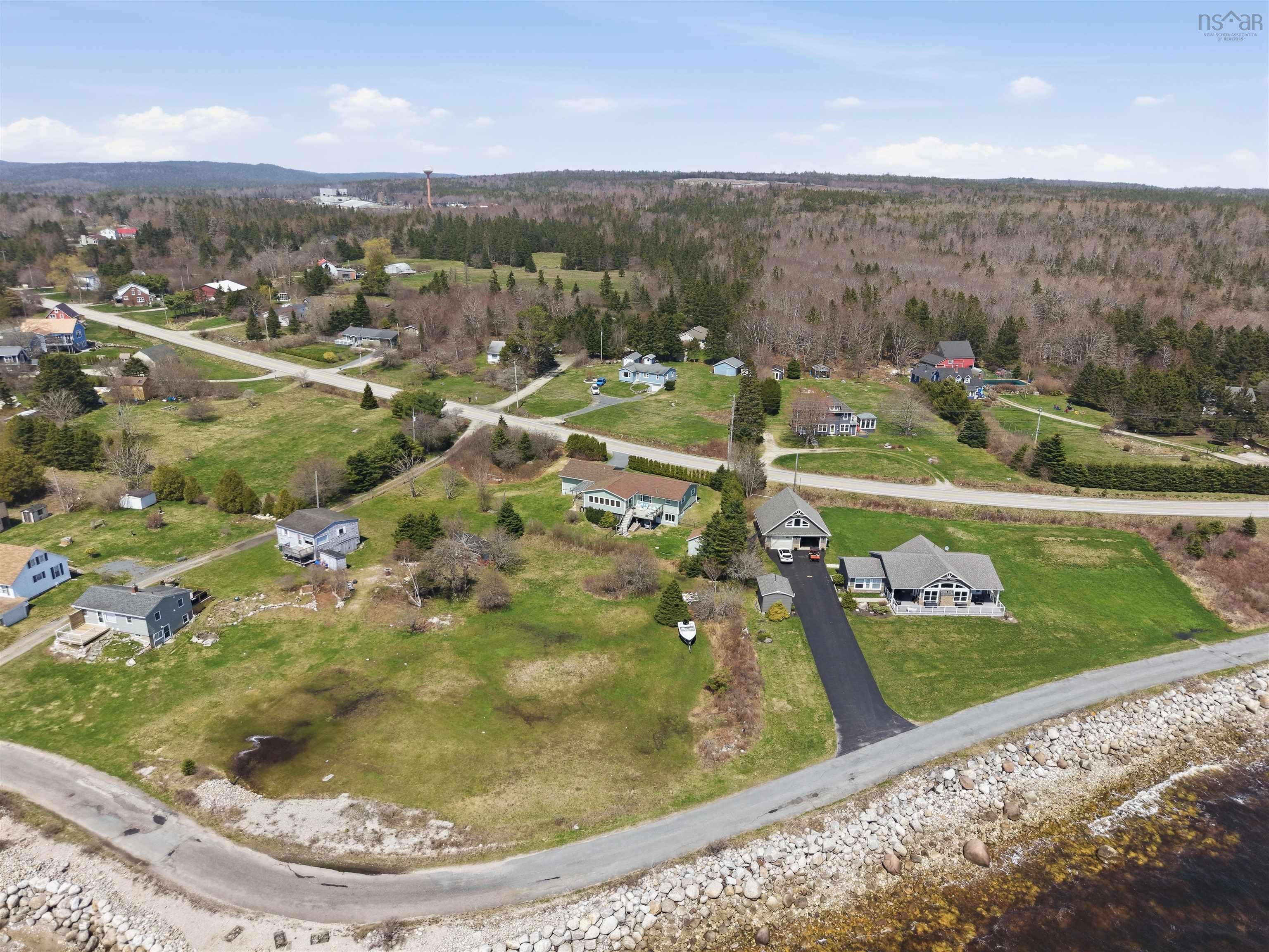 $709,900.00: 7575 Highway 329, East River Point