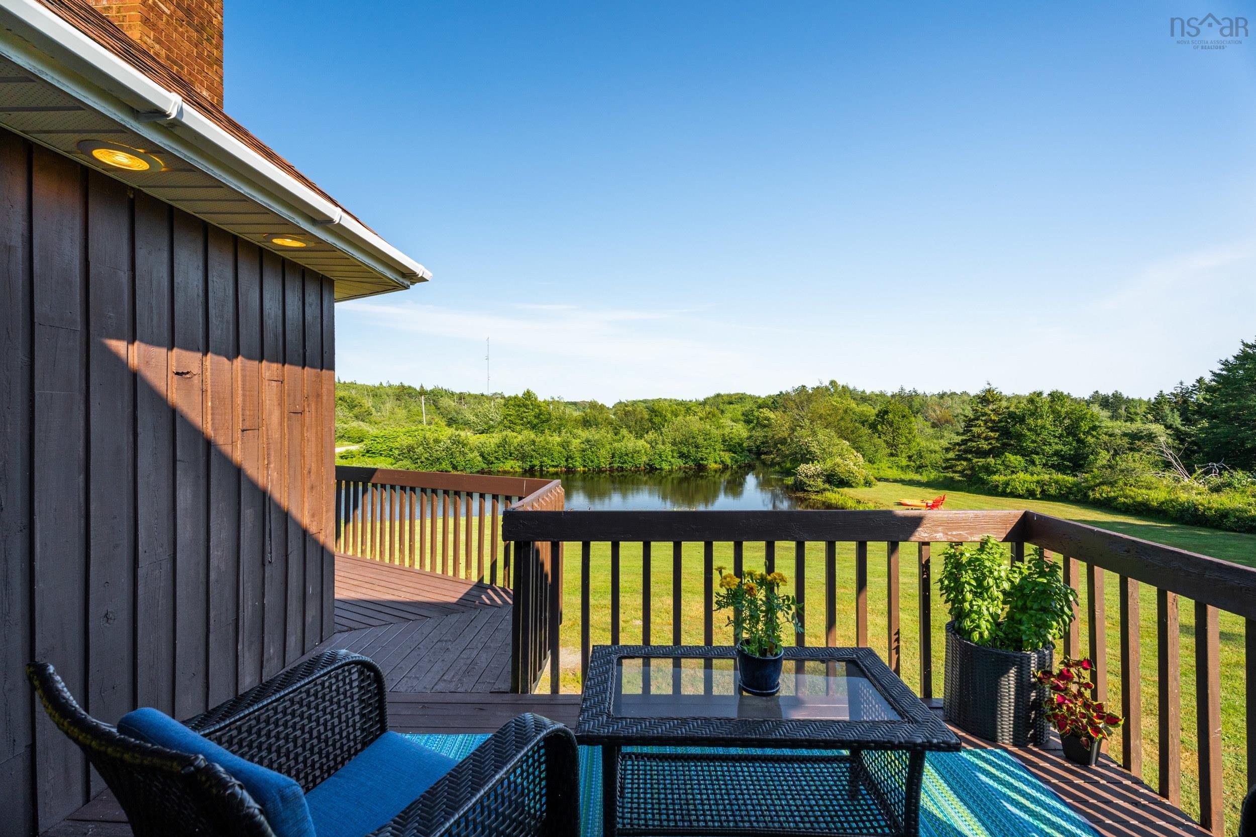 $698,000.00: 1518 Patrice Road, Concession