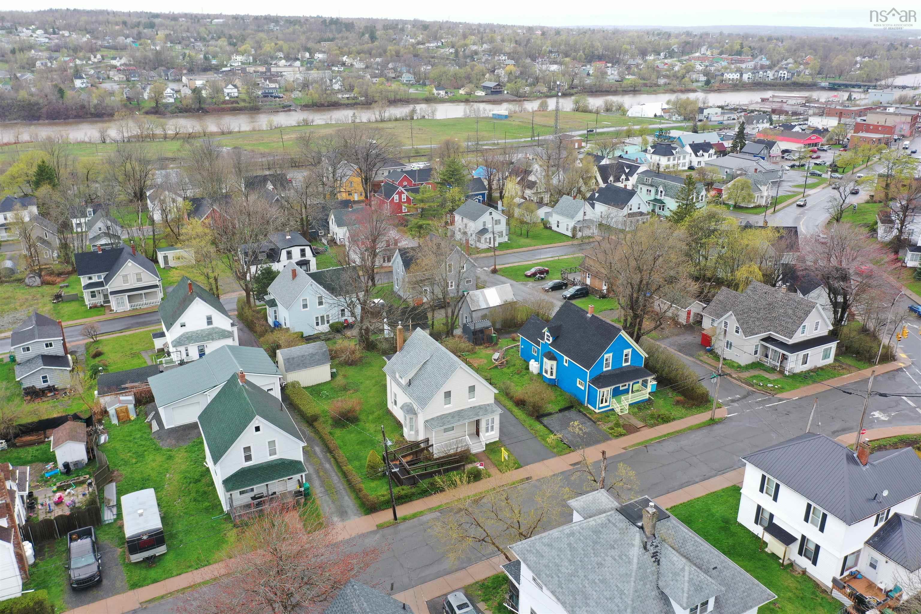$250,000.00: 411 Nelson Street, New Glasgow