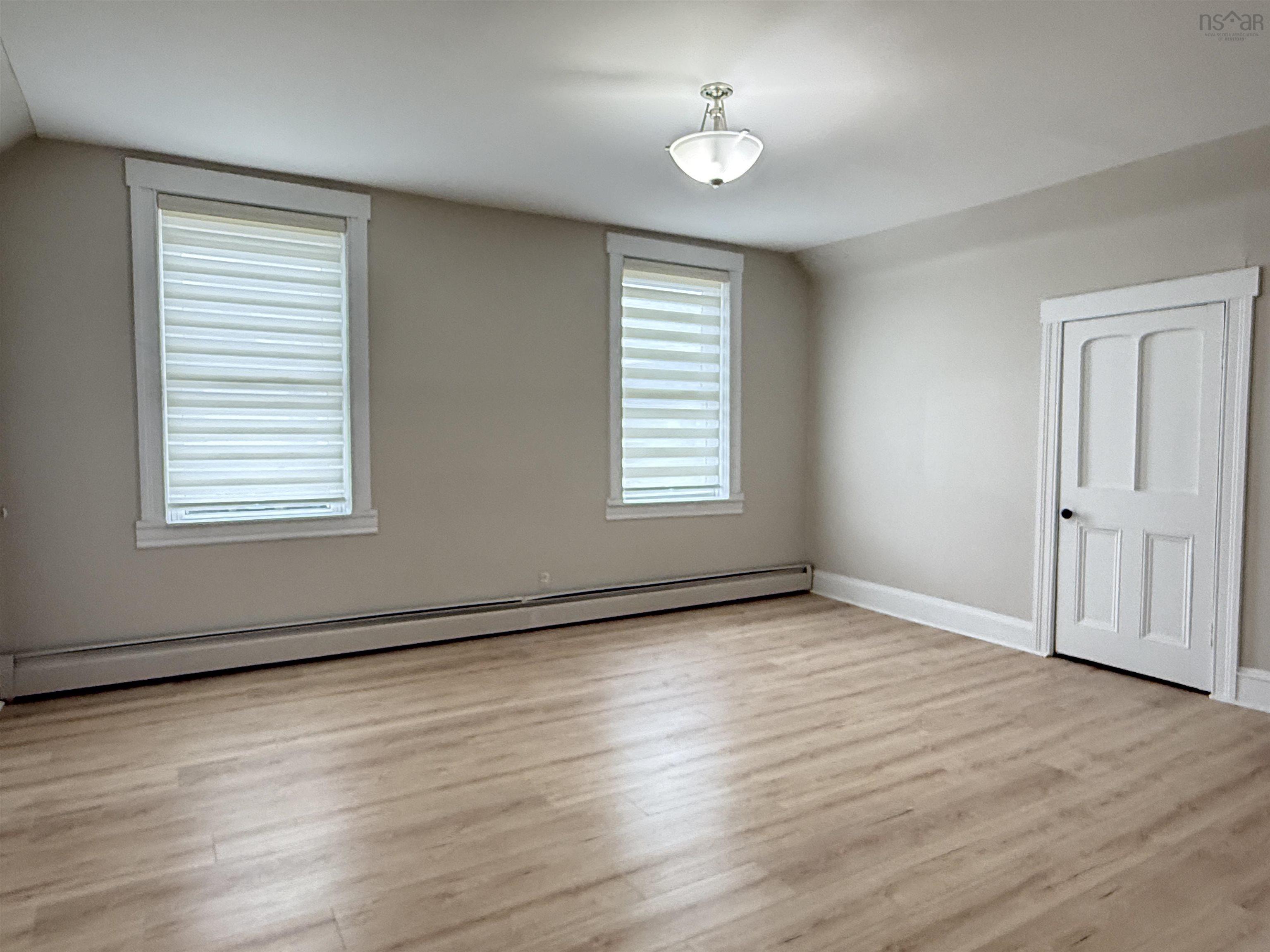 $250,000.00: 411 Nelson Street, New Glasgow