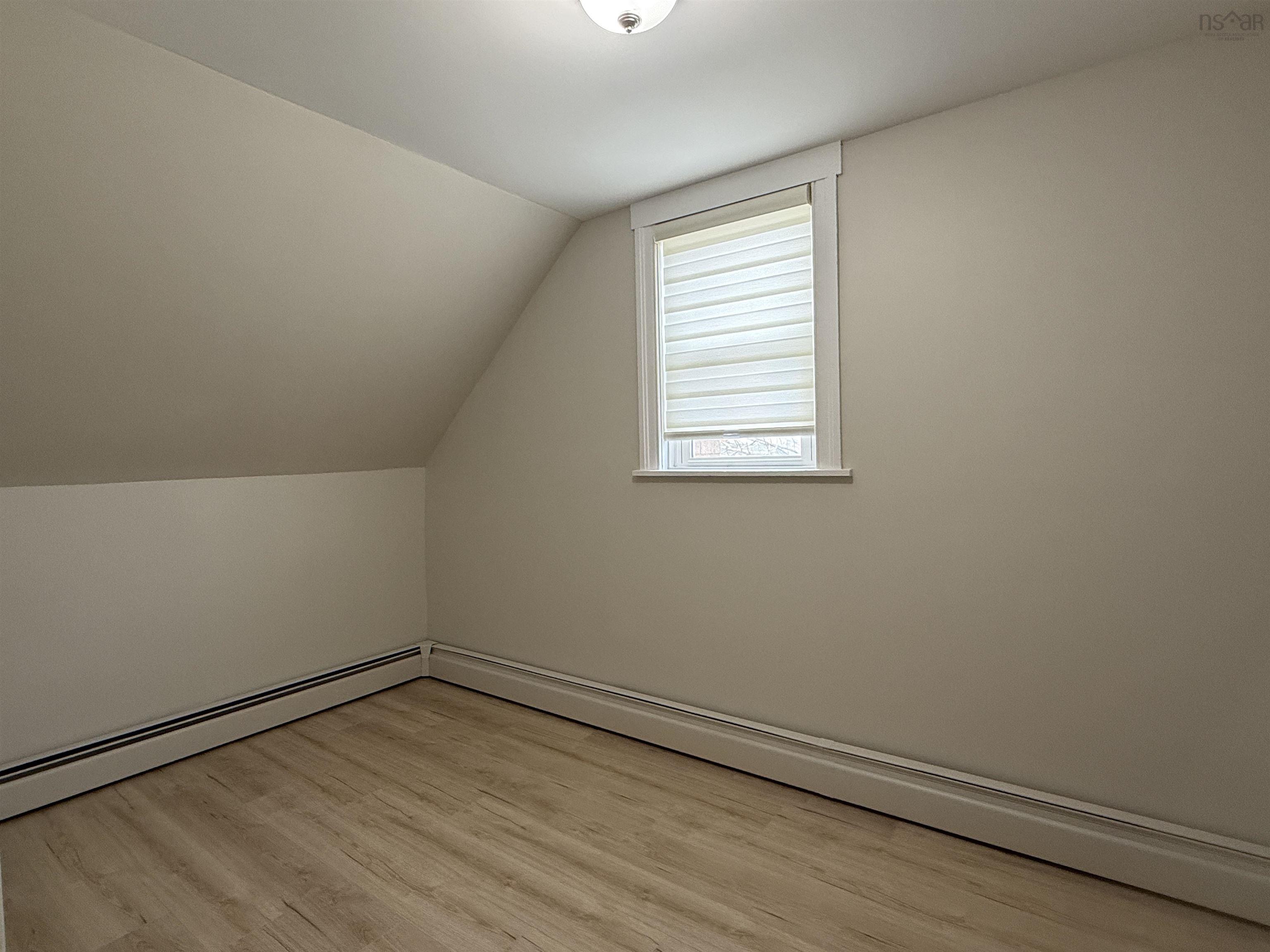 $250,000.00: 411 Nelson Street, New Glasgow