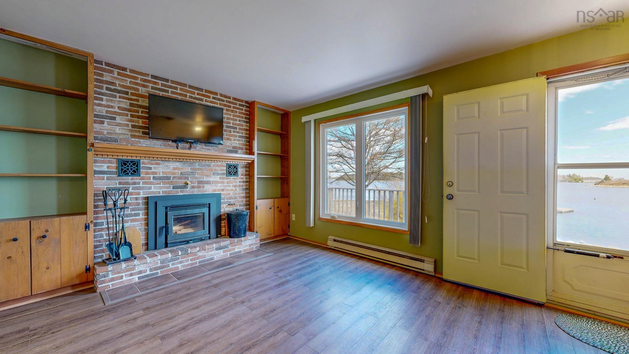 $599,000.00: 45 Little Vaughan Lake Road, Western Shore