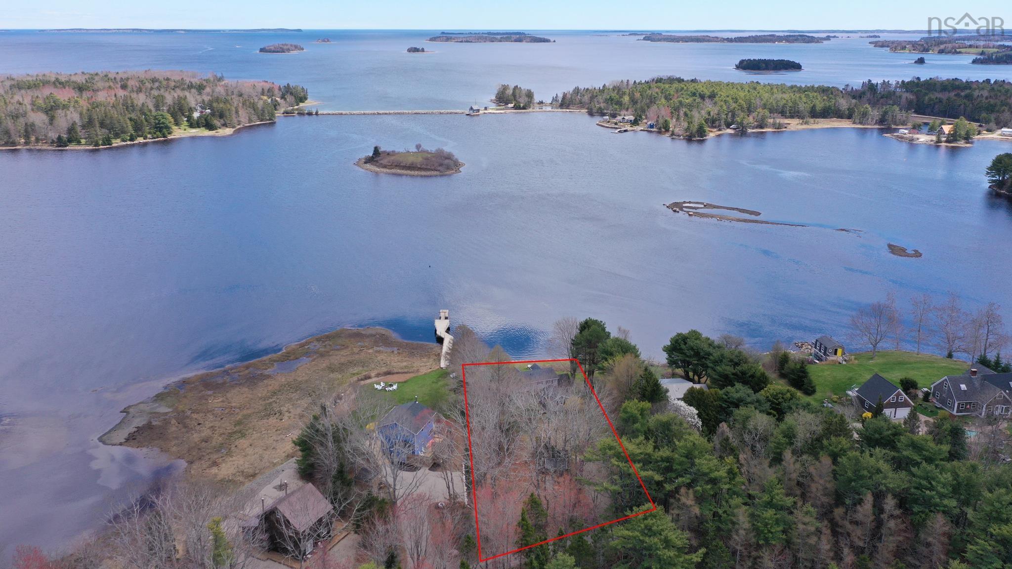 $599,000.00: 45 Little Vaughan Lake Road, Western Shore
