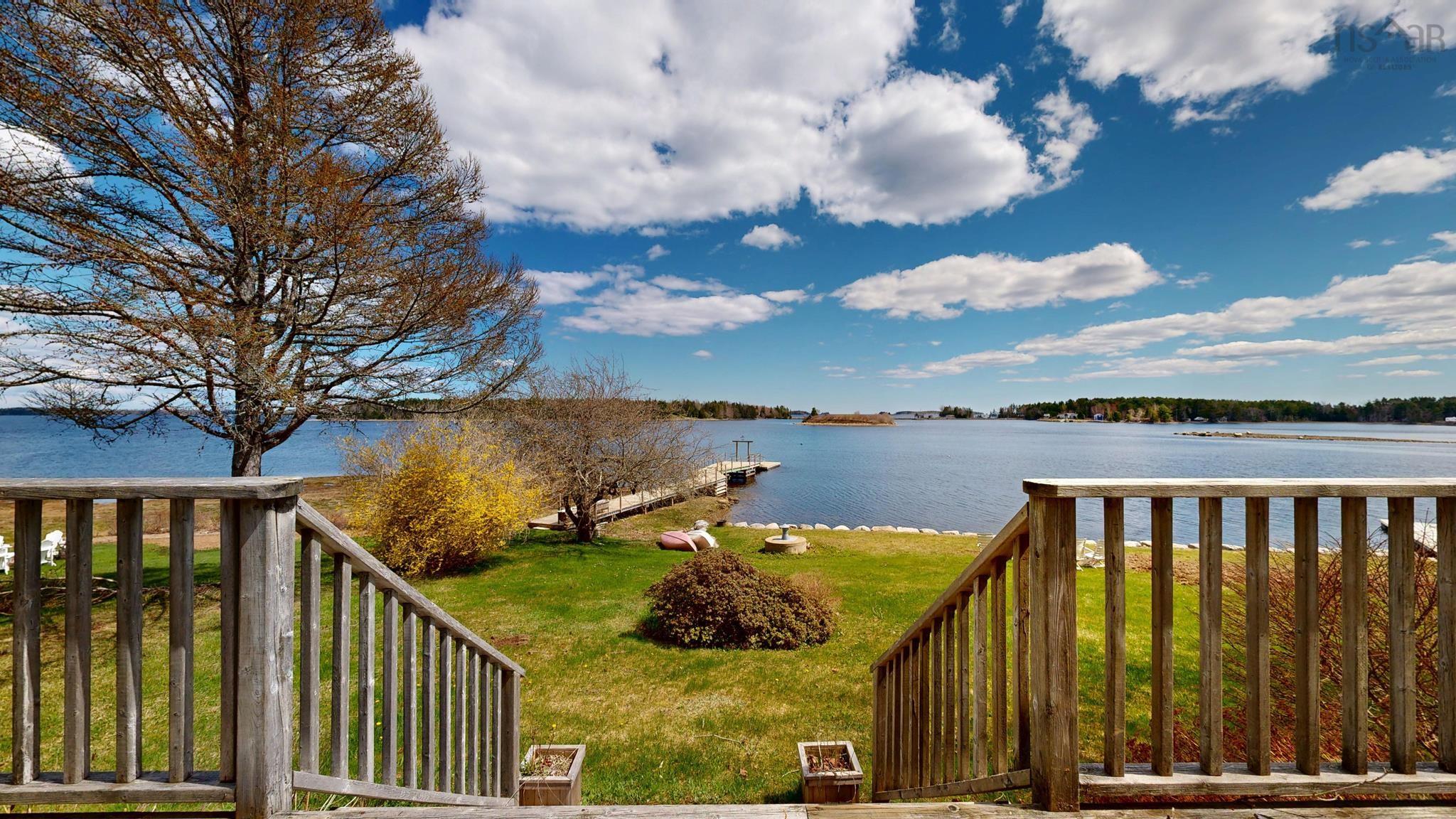 $599,000.00: 45 Little Vaughan Lake Road, Western Shore