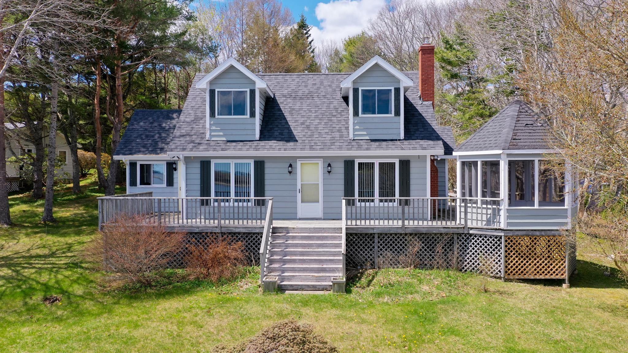 $599,000.00: 45 Little Vaughan Lake Road, Western Shore