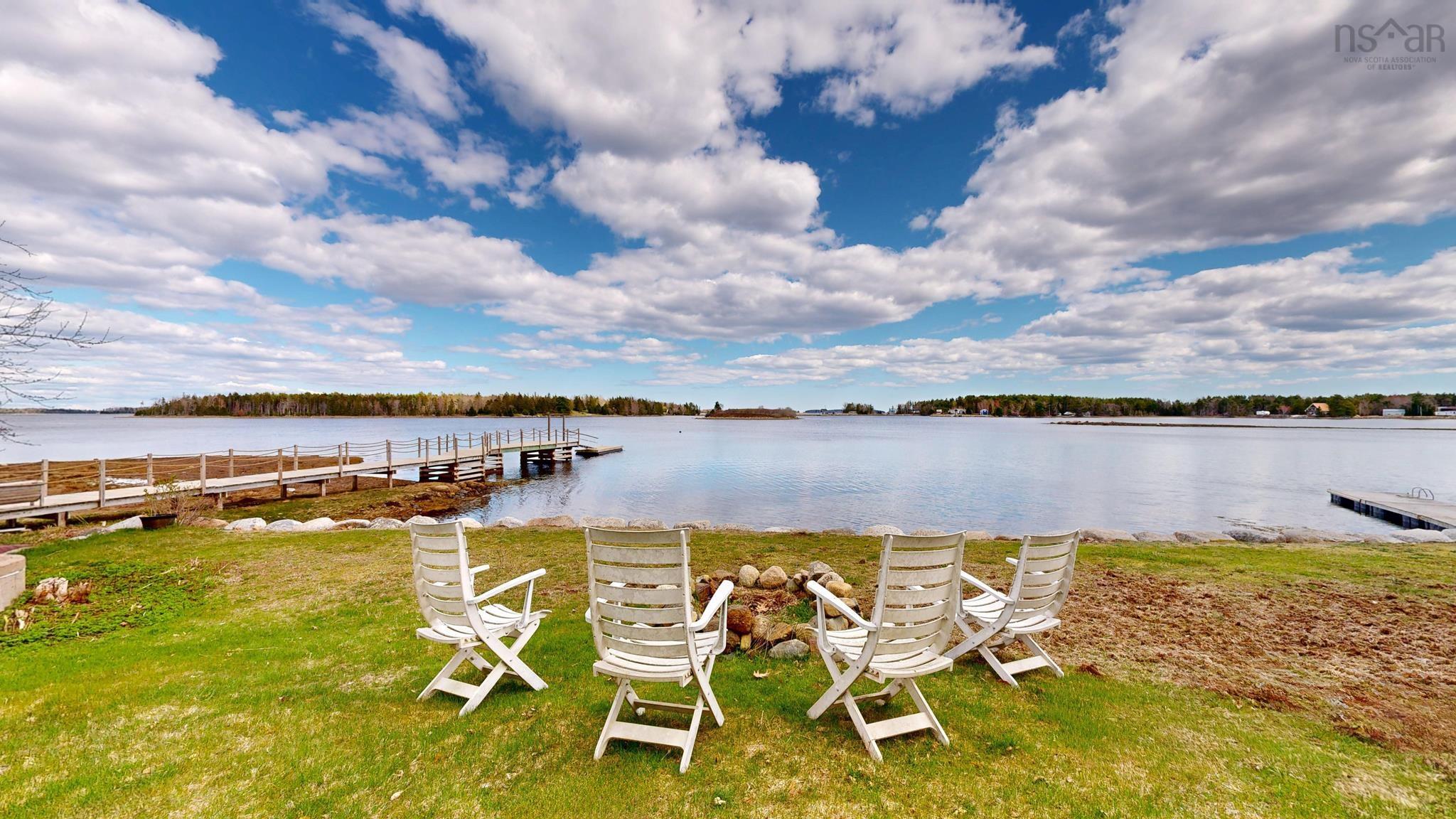 $599,000.00: 45 Little Vaughan Lake Road, Western Shore