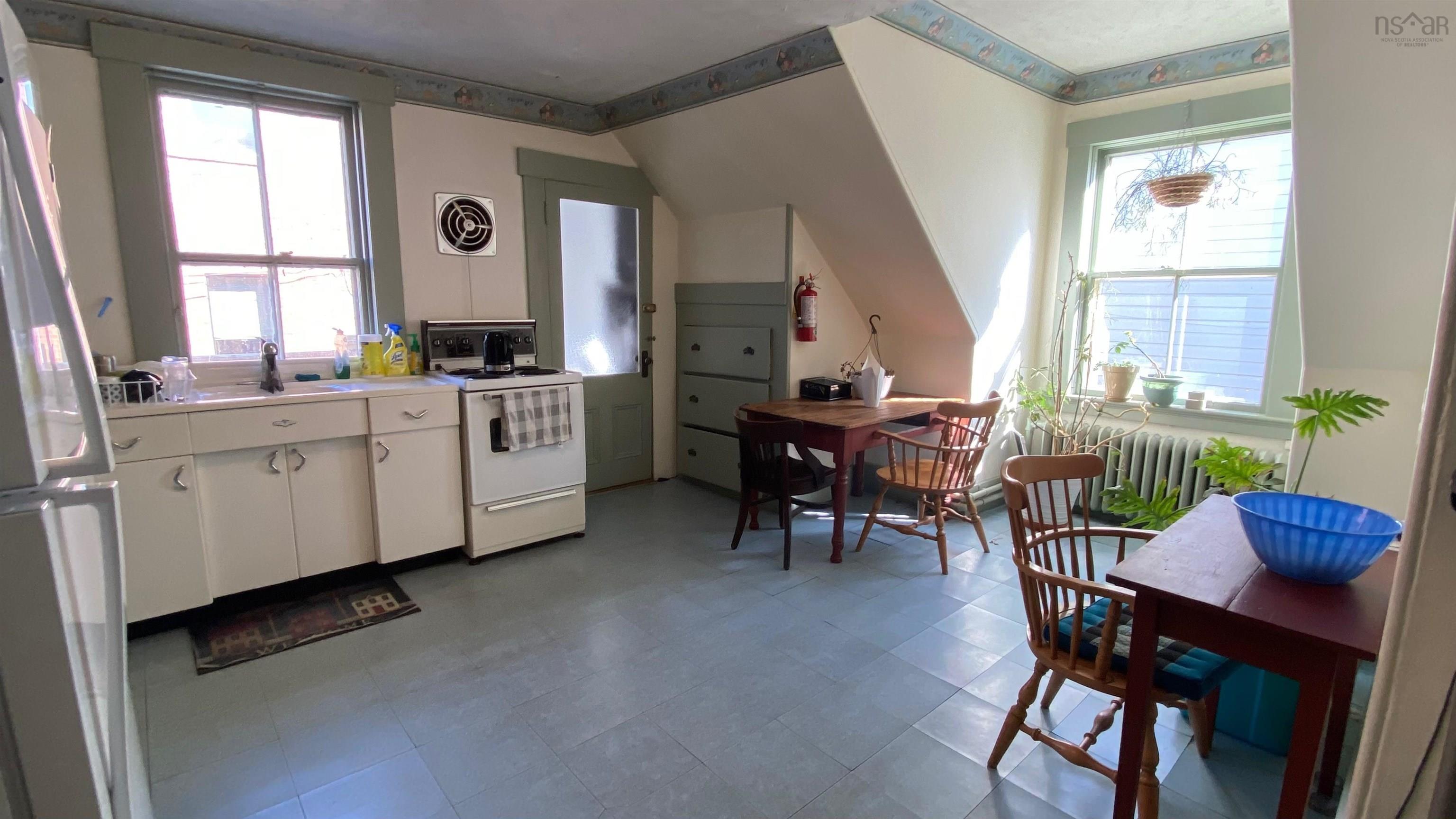 $899,000.00: 28 King Street, Lunenburg
