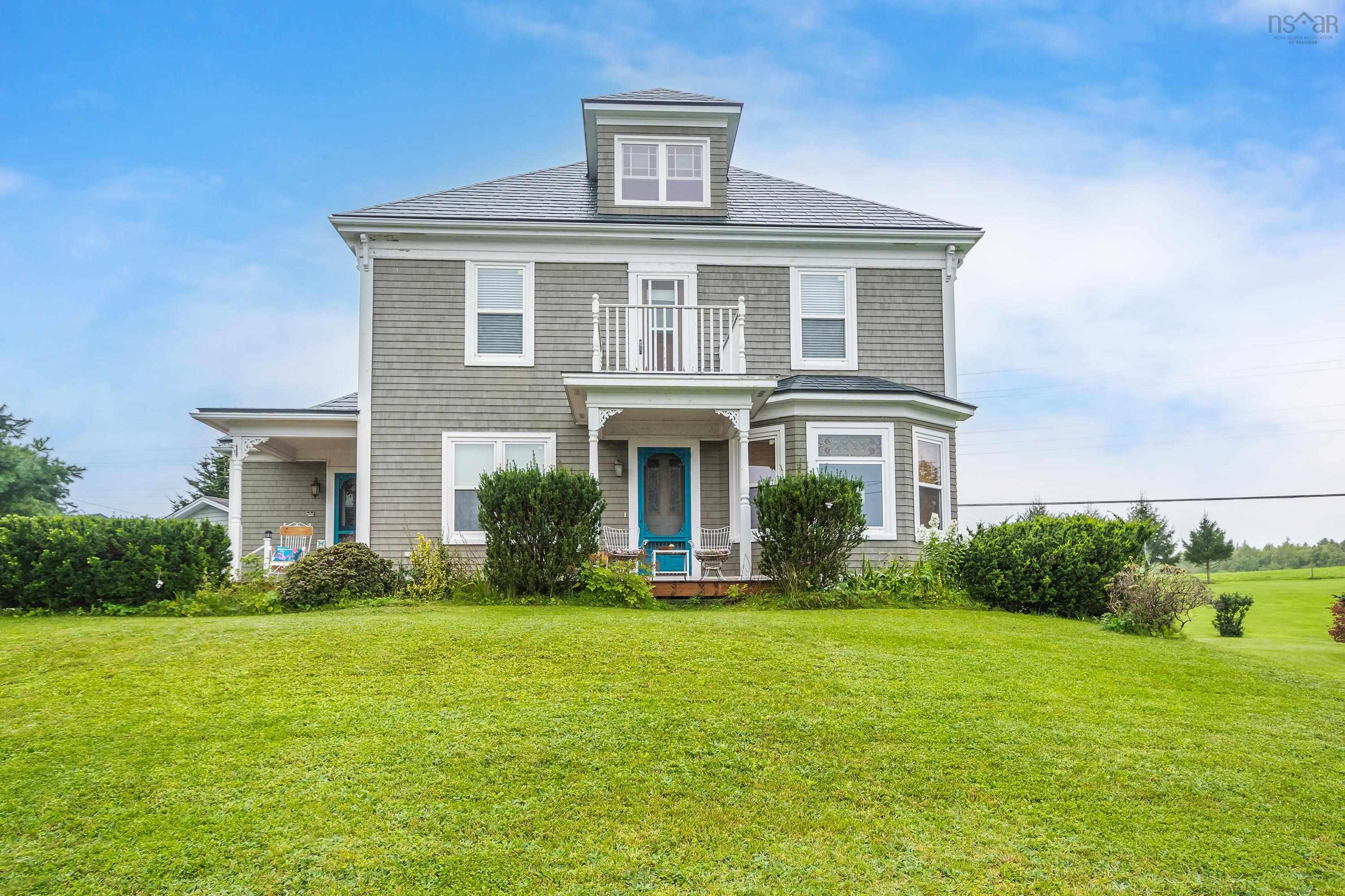 $569,900.00: 1640 Highway 332, First South