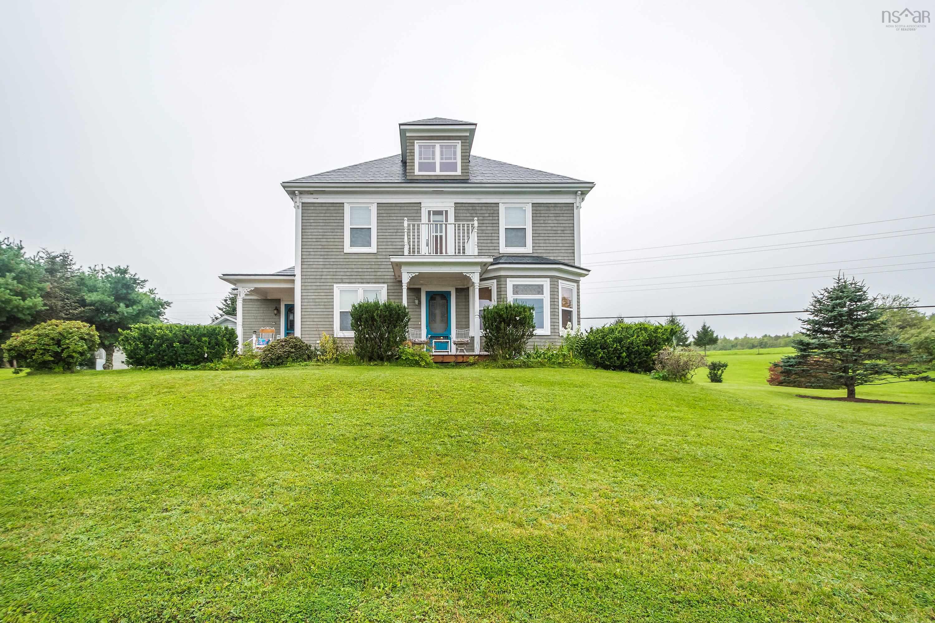 $569,900.00: 1640 Highway 332, First South
