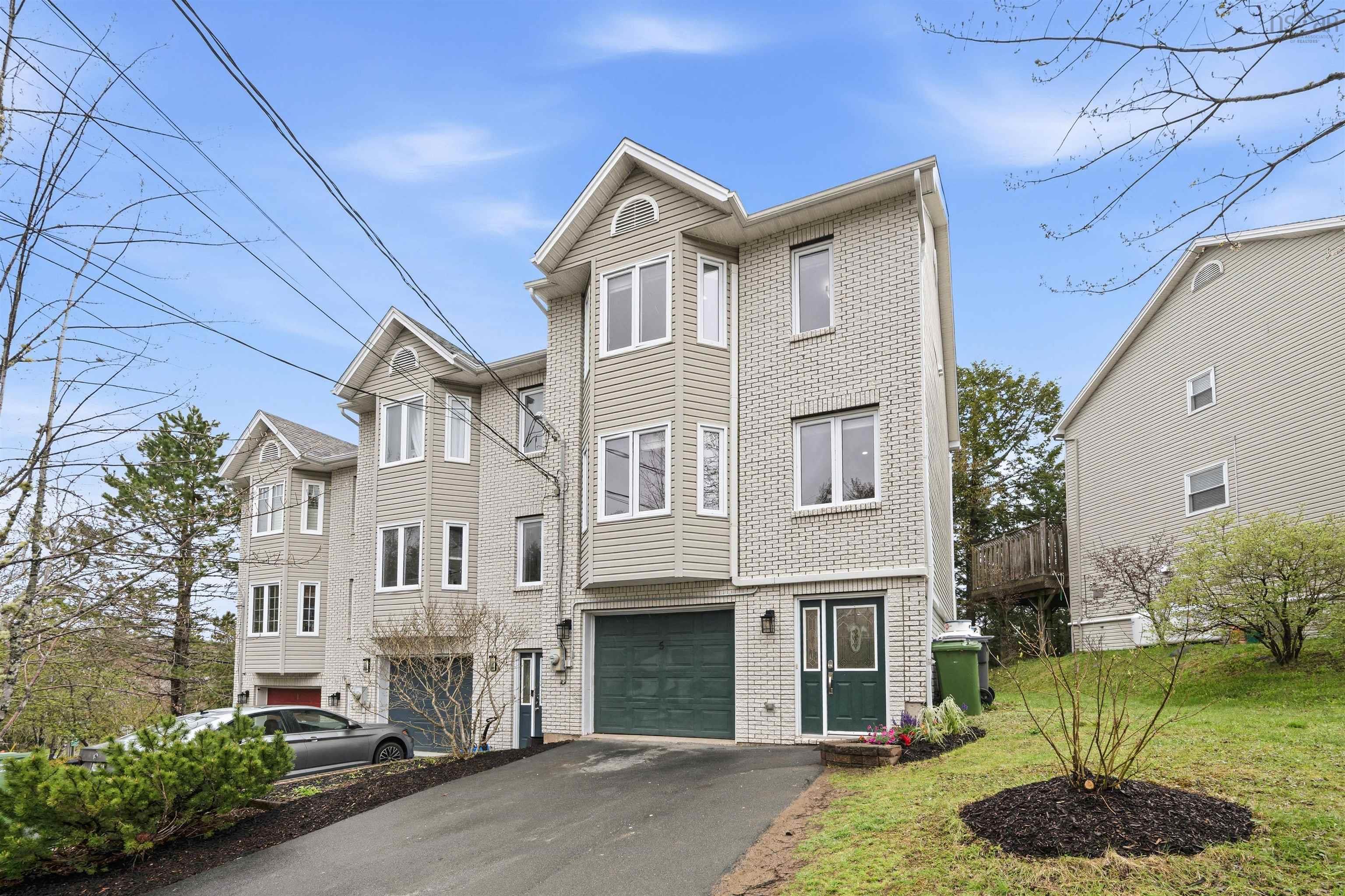 5 Azita, Bedford, NS (MLS 202610672)