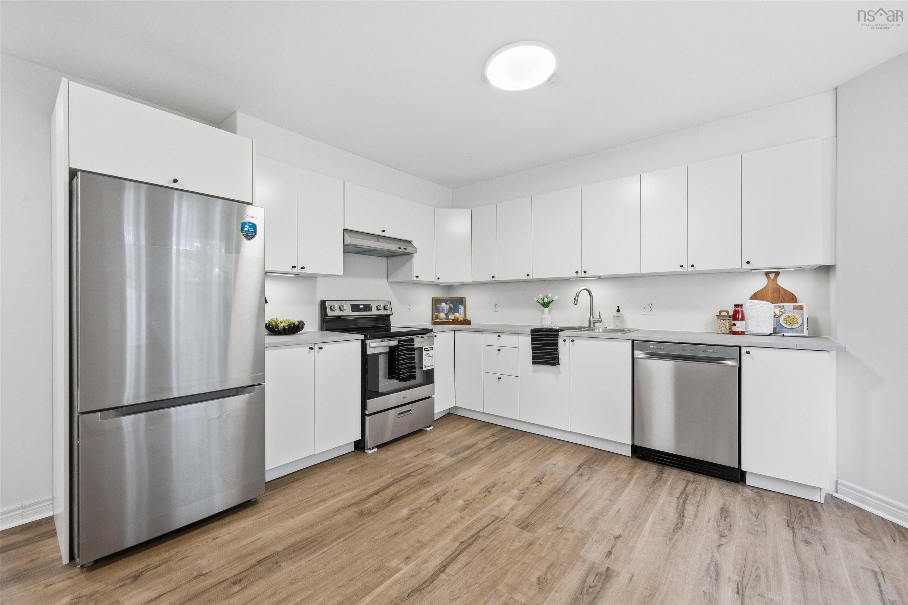 5 Azita, Bedford, NS (MLS 202610672)
