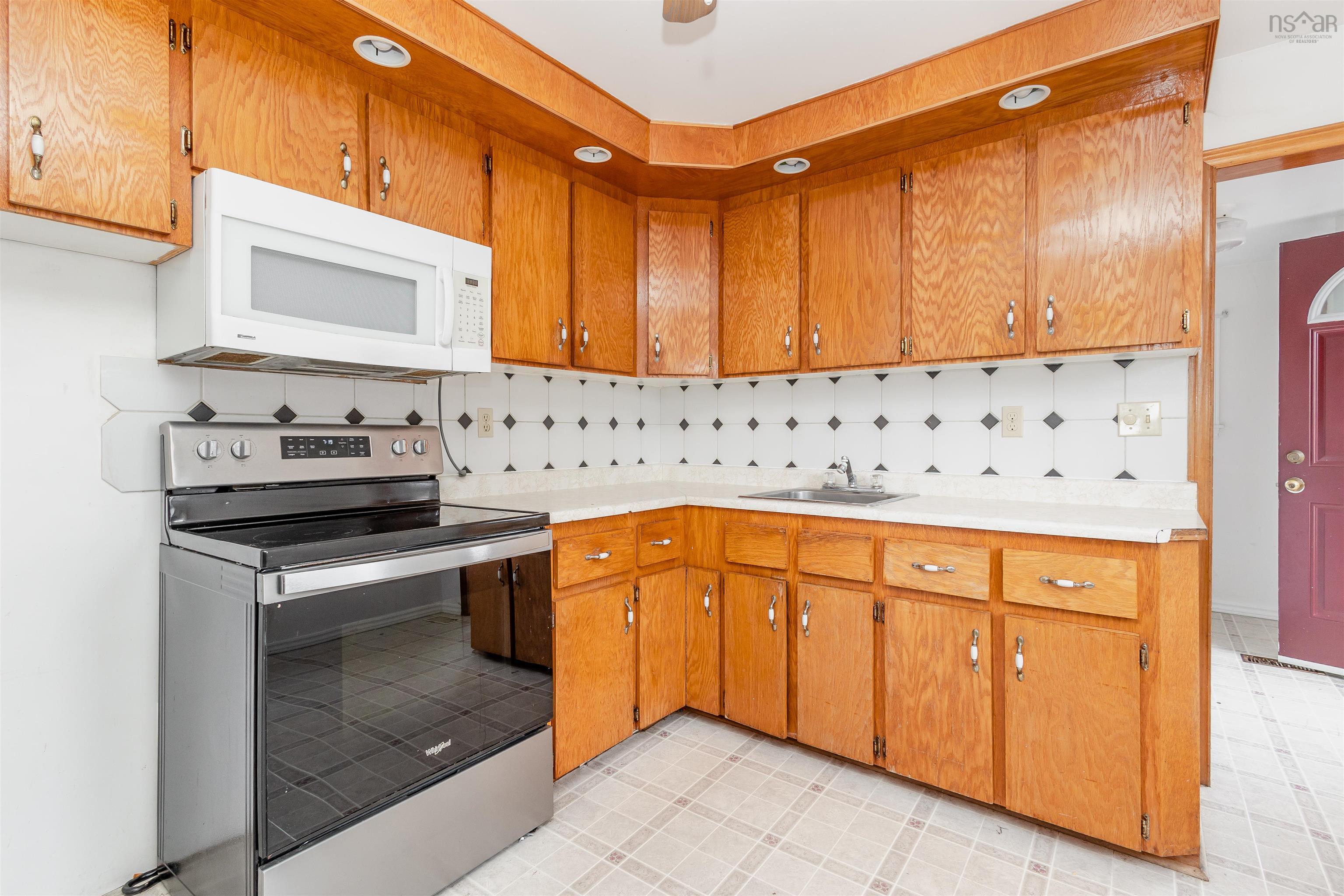 $164,900.00: 145 Vulcan Avenue, Sydney