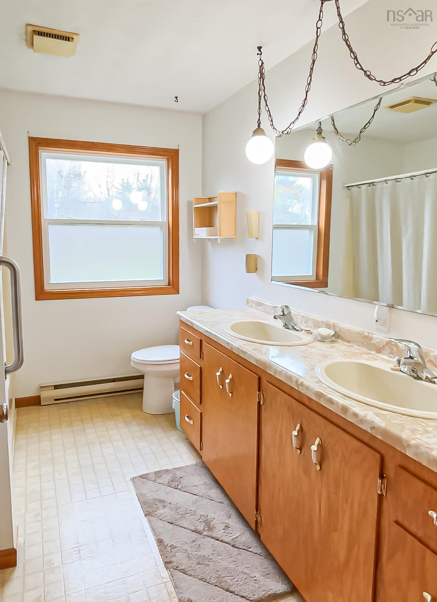 $339,900.00: 110 Bluenose Avenue, Pleasantville