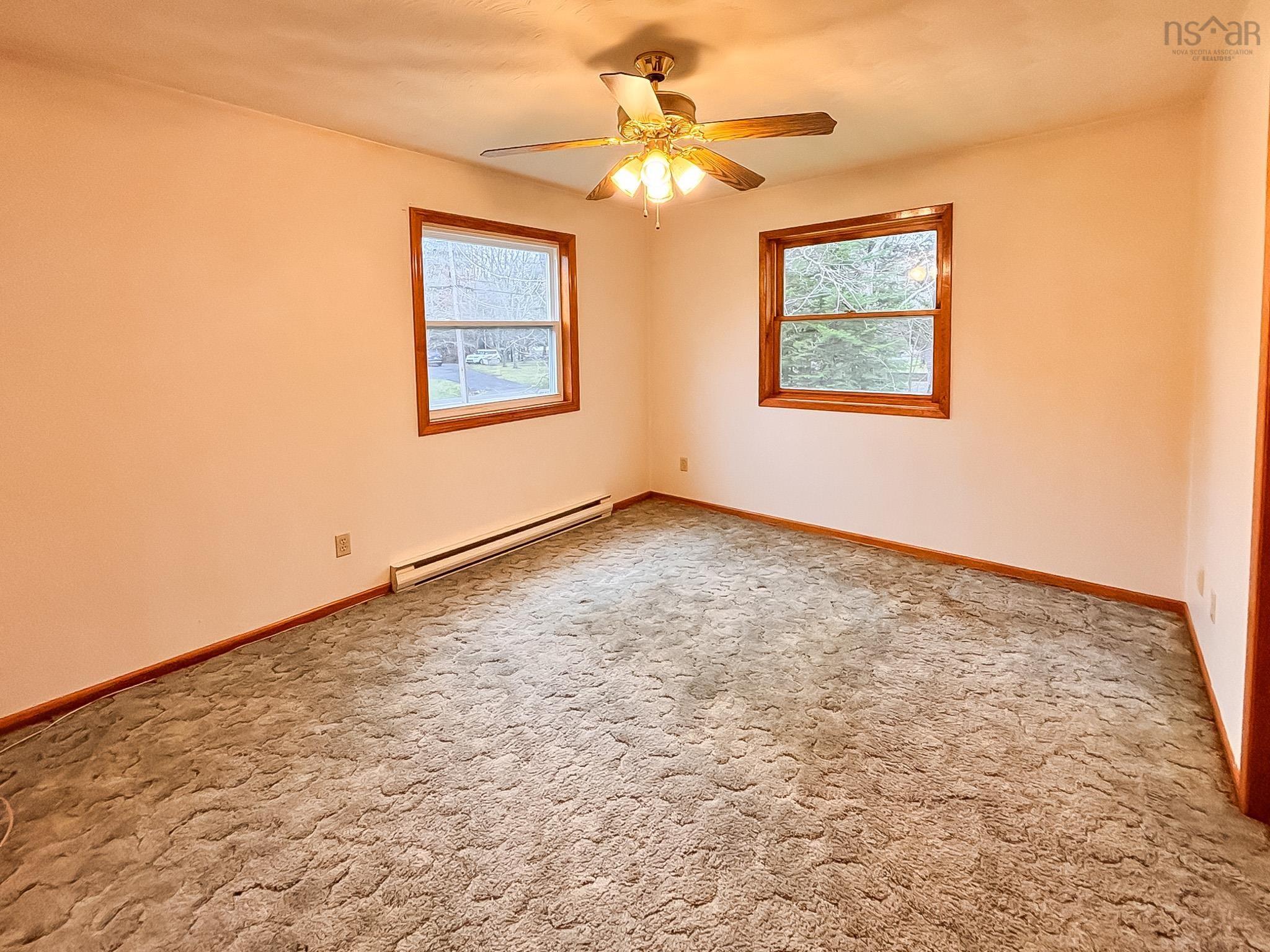 $339,900.00: 110 Bluenose Avenue, Pleasantville