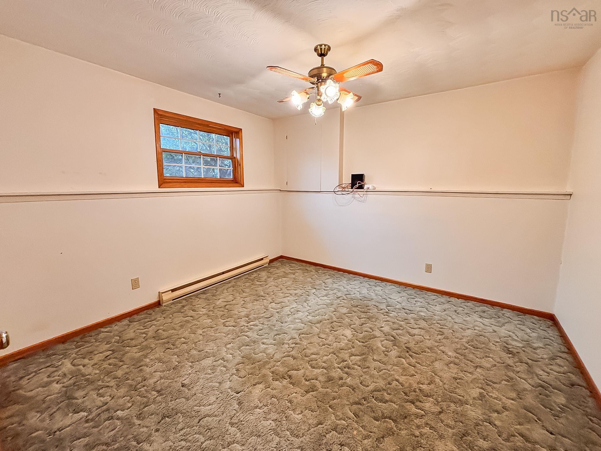 $339,900.00: 110 Bluenose Avenue, Pleasantville