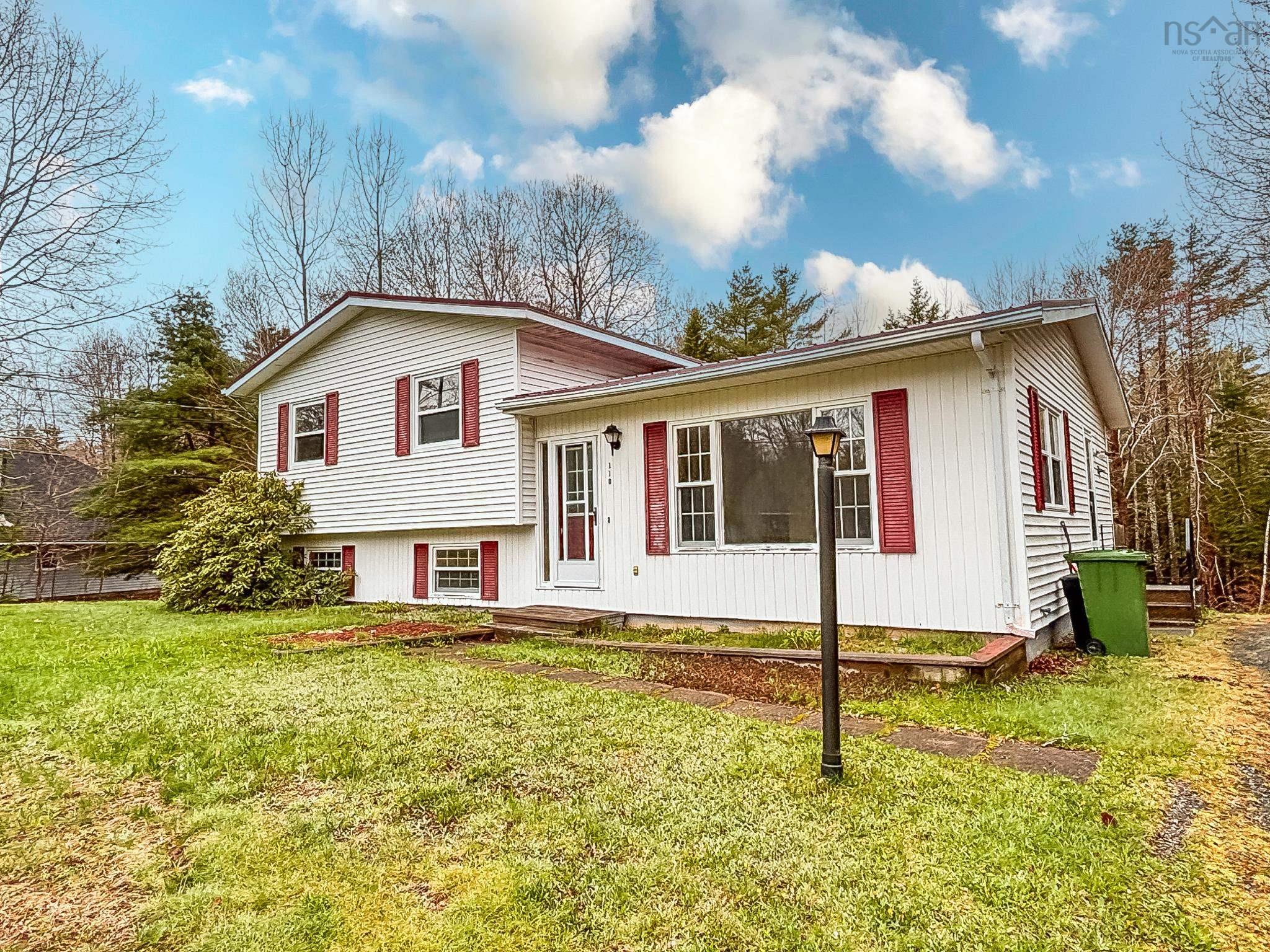$339,900.00: 110 Bluenose Avenue, Pleasantville