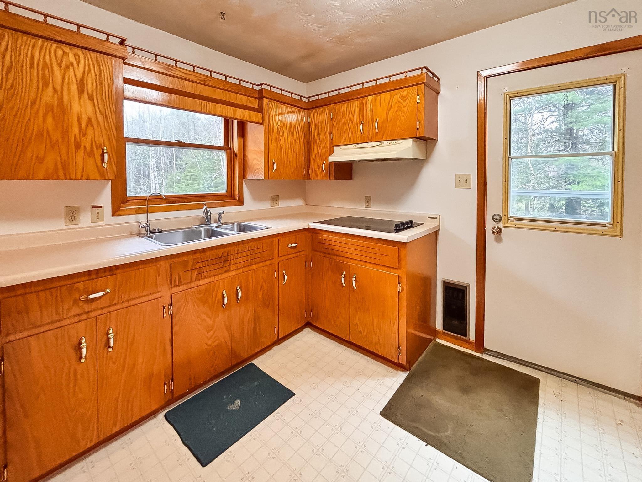 $339,900.00: 110 Bluenose Avenue, Pleasantville