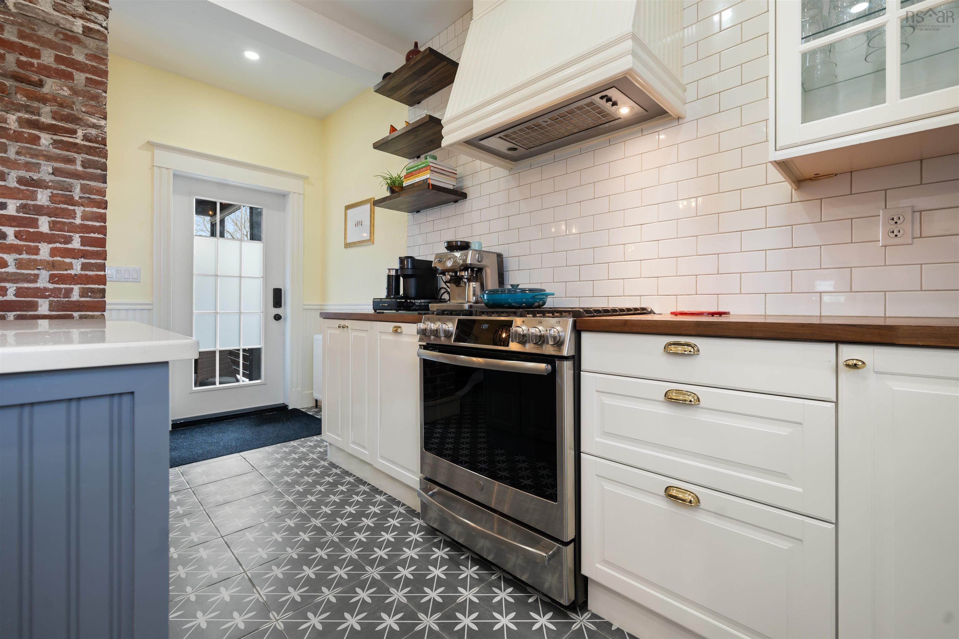 $449,500.00: 477 Nelson Street, New Glasgow