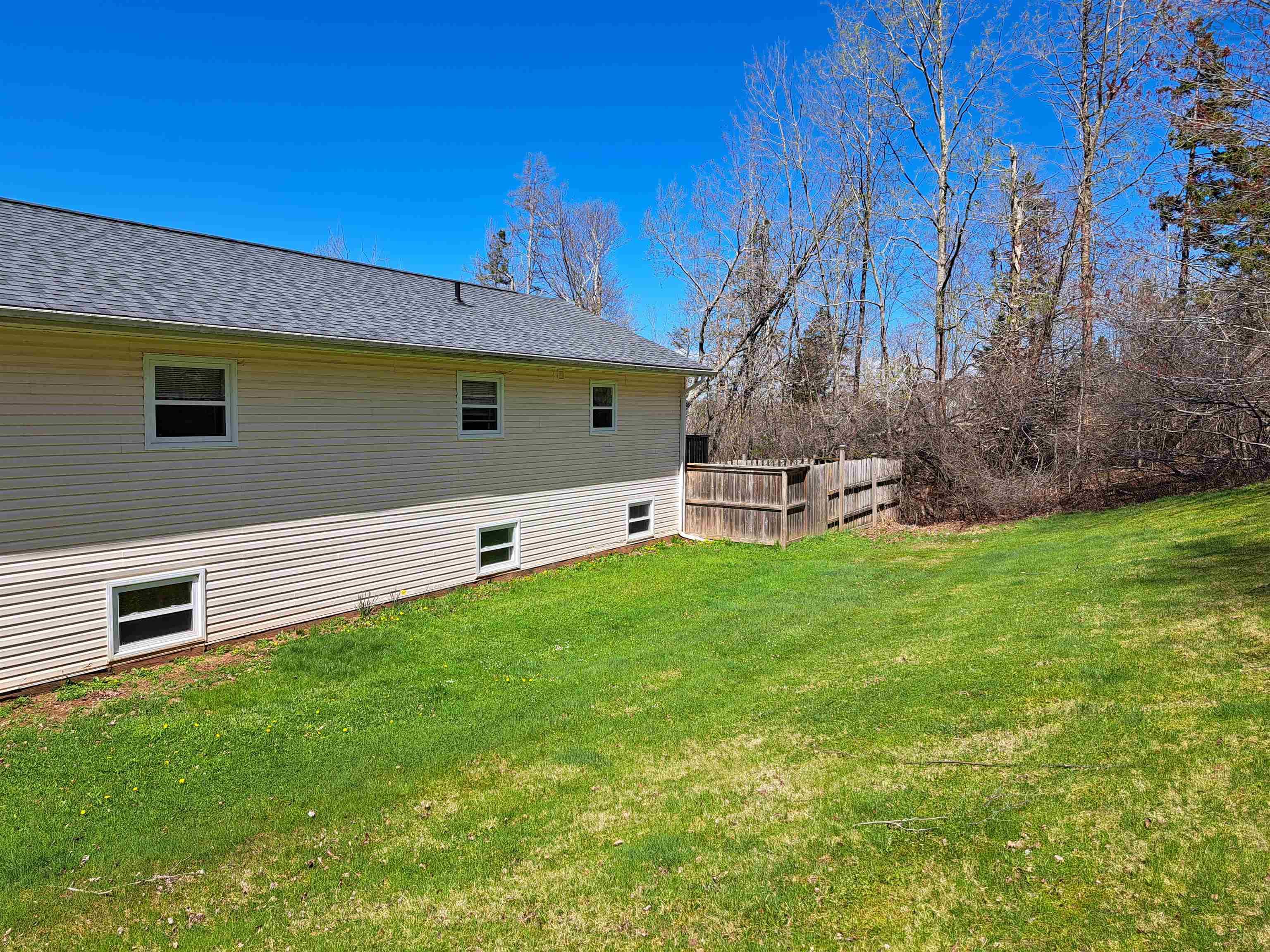 $465,000.00: A & B 29 Schirra Close, Truro
