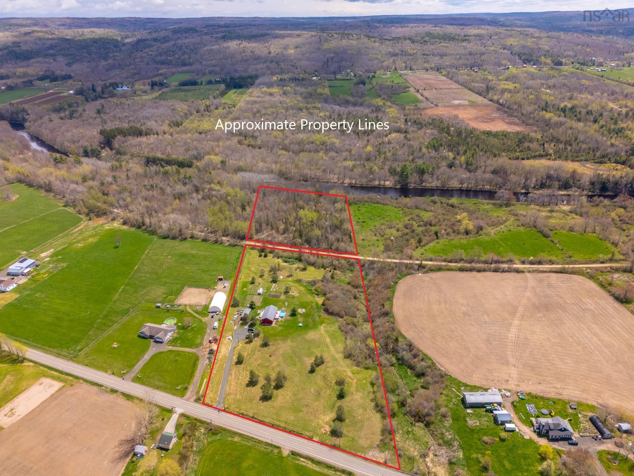 $429,900.00: 10916 Highway 1, Lawrencetown