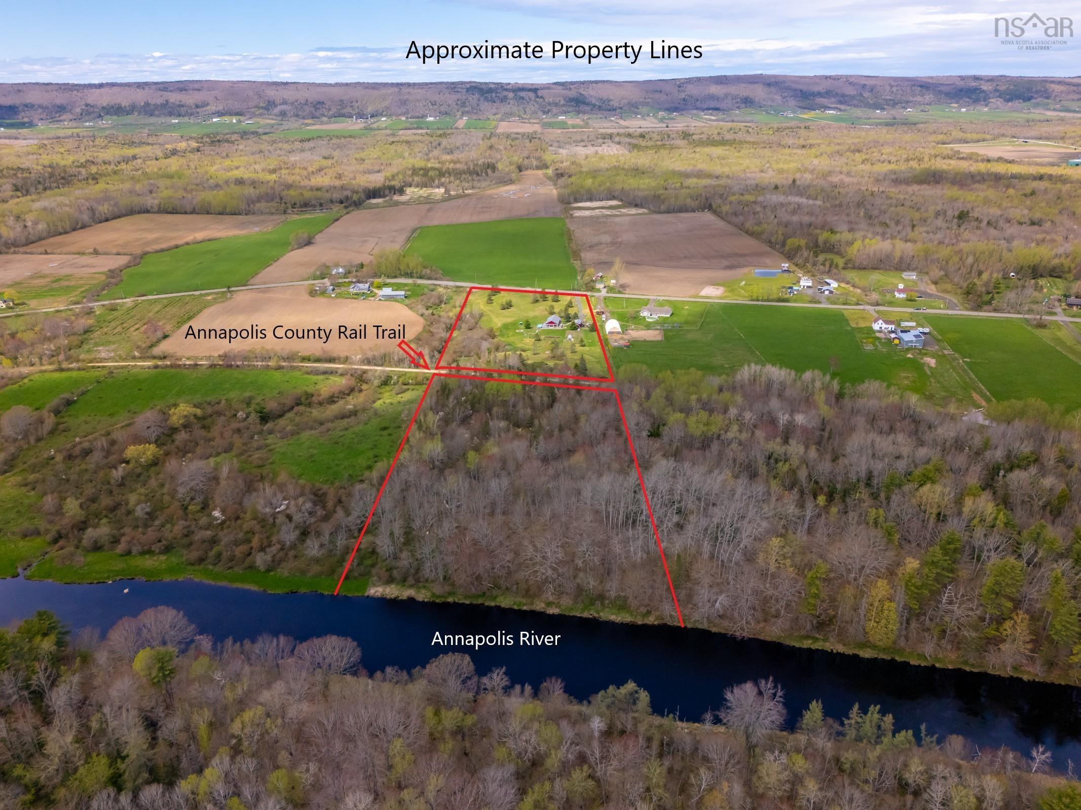 $429,900.00: 10916 Highway 1, Lawrencetown