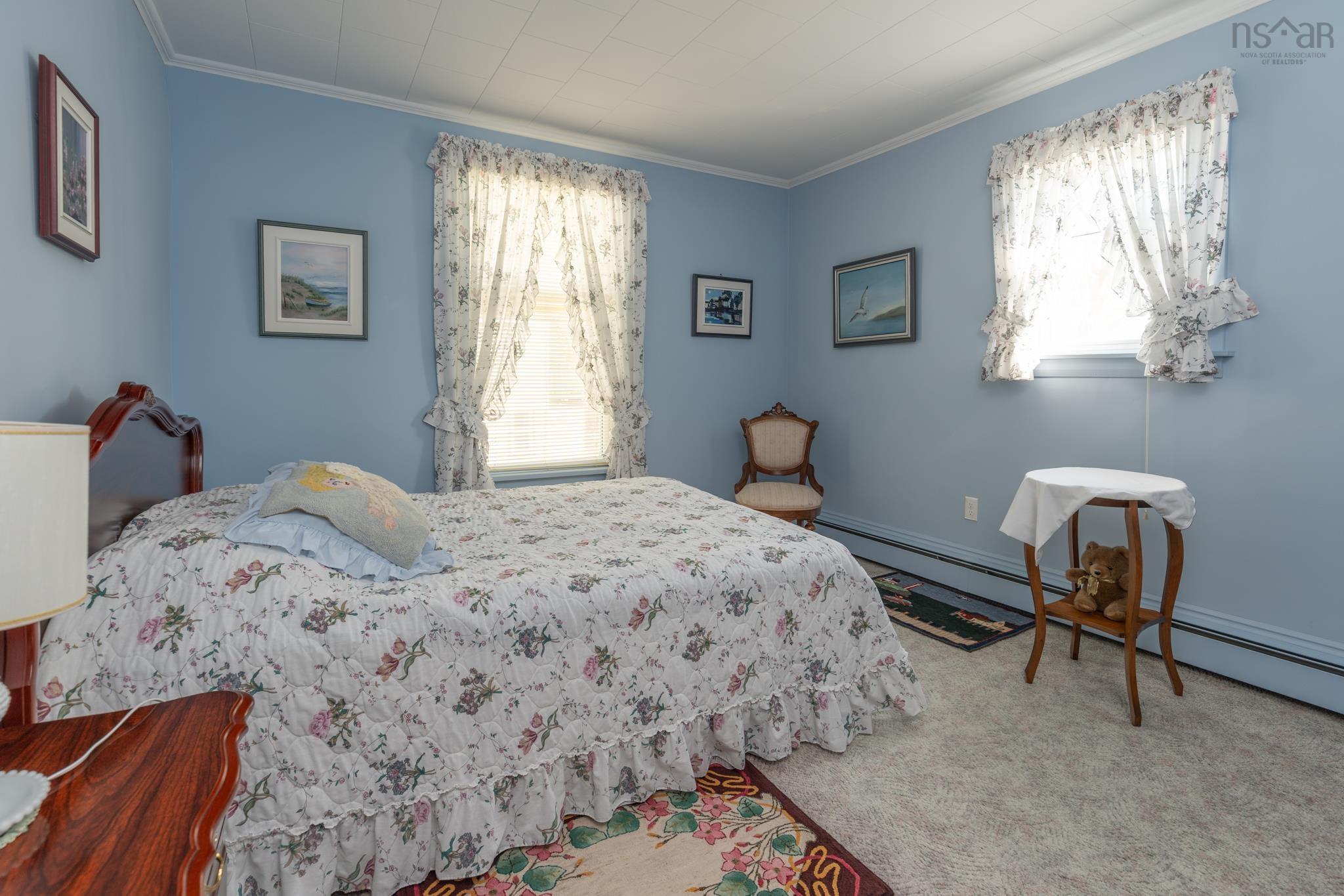 $399,900.00: 17 Porter Street, Yarmouth