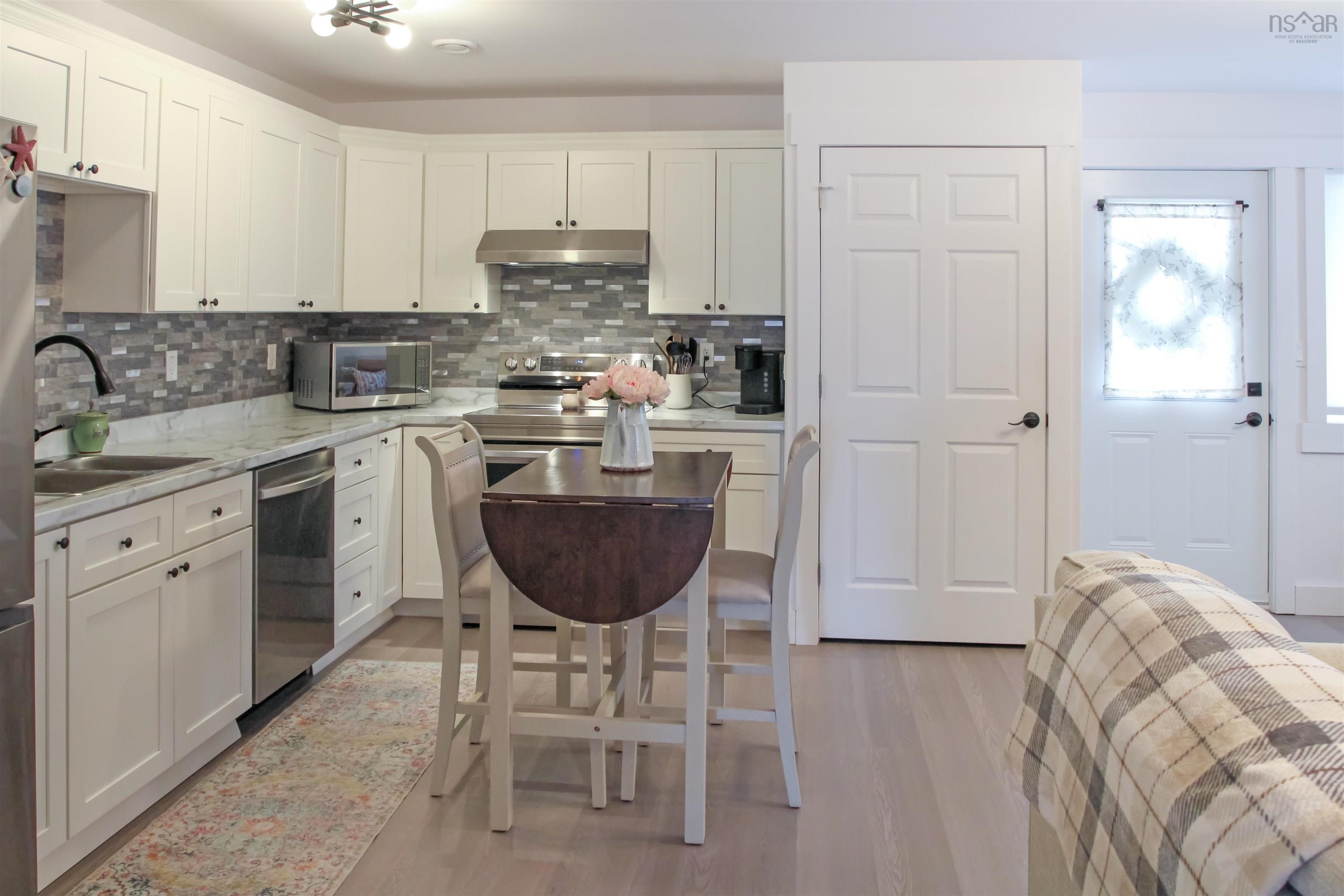 $299,000.00: 335 Nichols Avenue, North Kentville