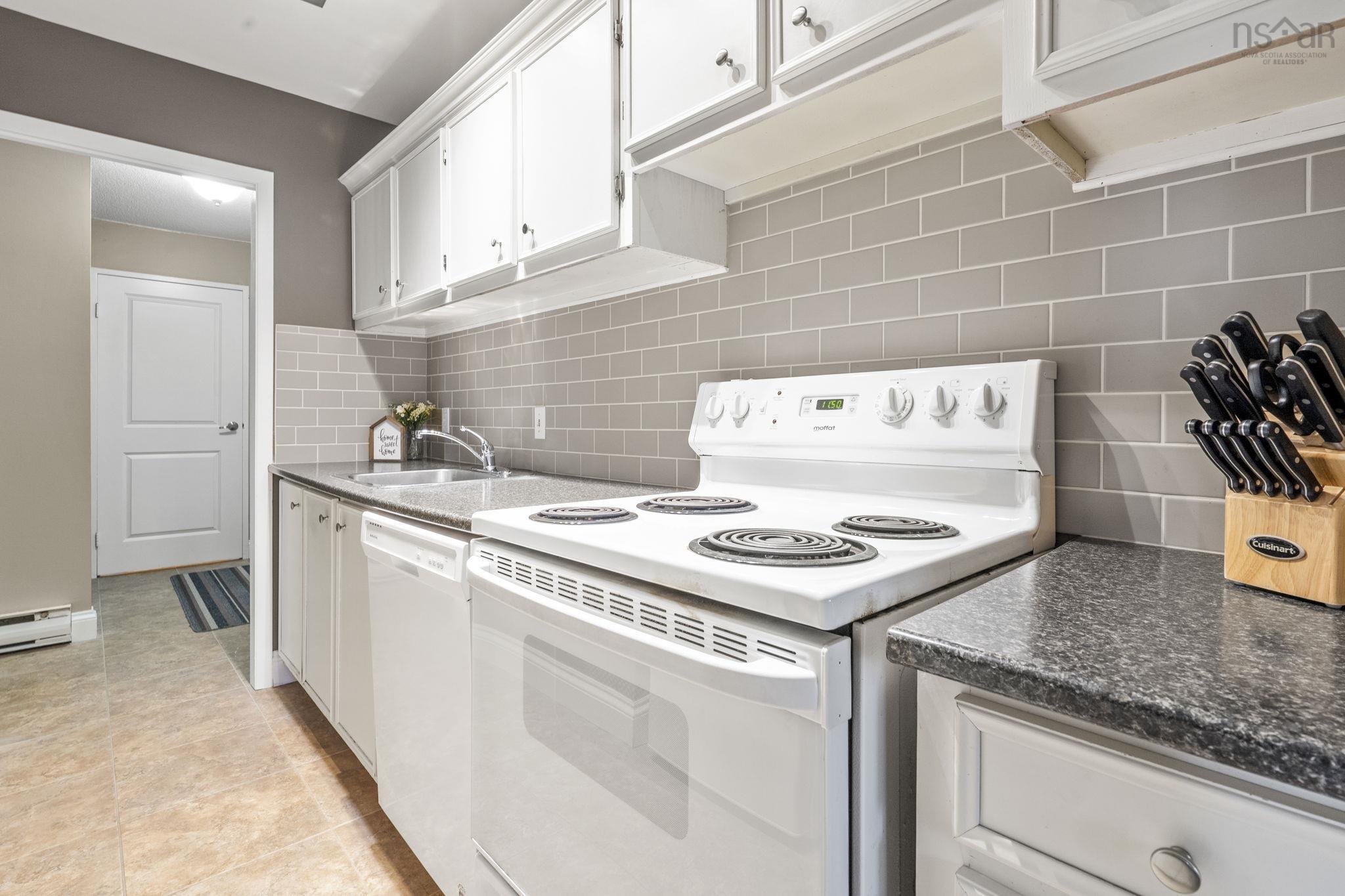 401 28 Brookdale Crescent, Dartmouth, NS (MLS 202610723)