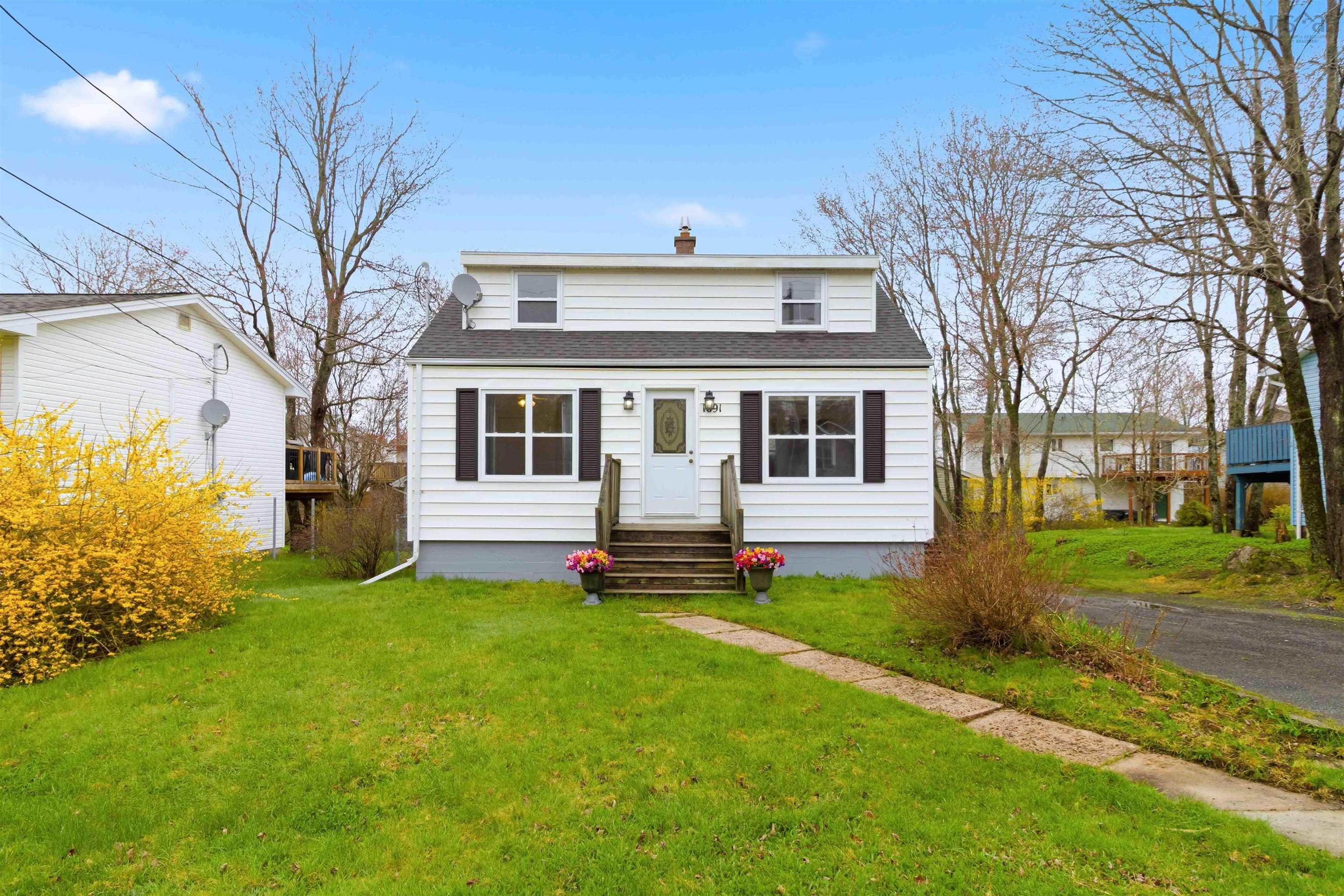 1691 St. Margaret's Bay Road, Timberlea, NS (MLS 202610738)