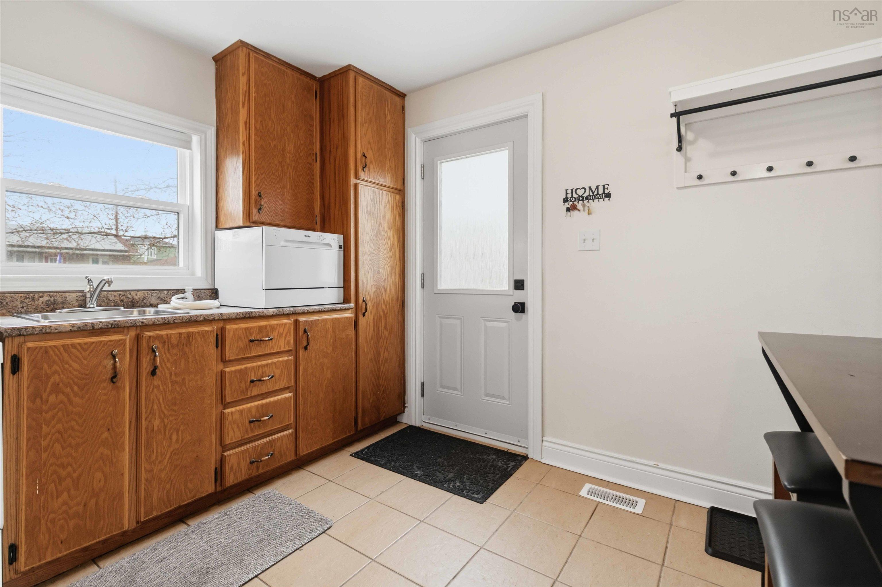 1691 St. Margaret's Bay Road, Timberlea, NS (MLS 202610738)