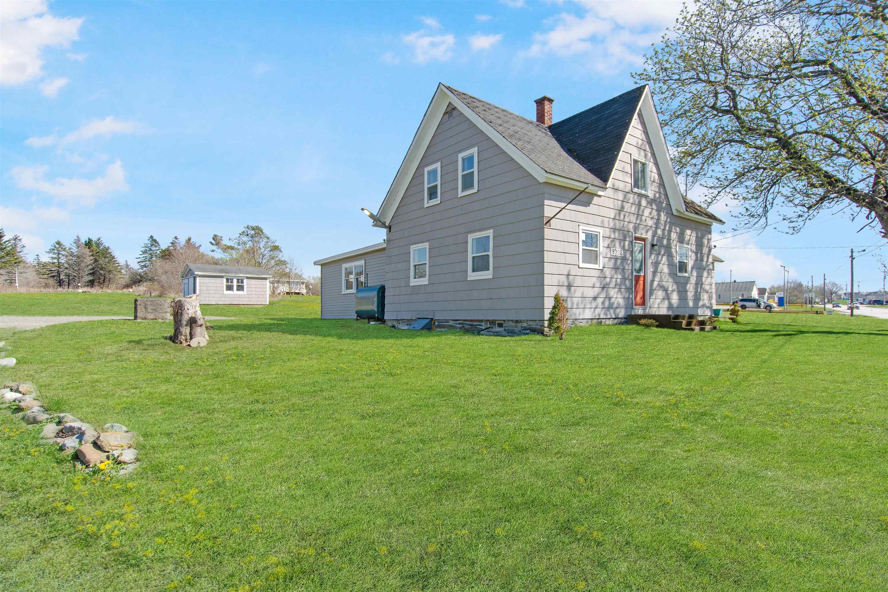 $249,000.00: 8732 Highway 1, Meteghan Centre