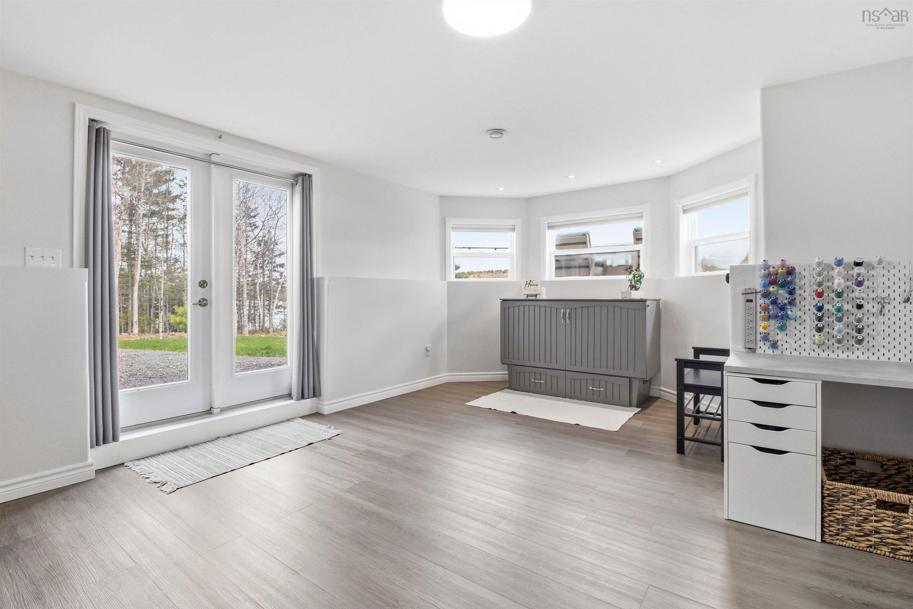 $829,900.00: 766 Pioneer Drive, Vaughan