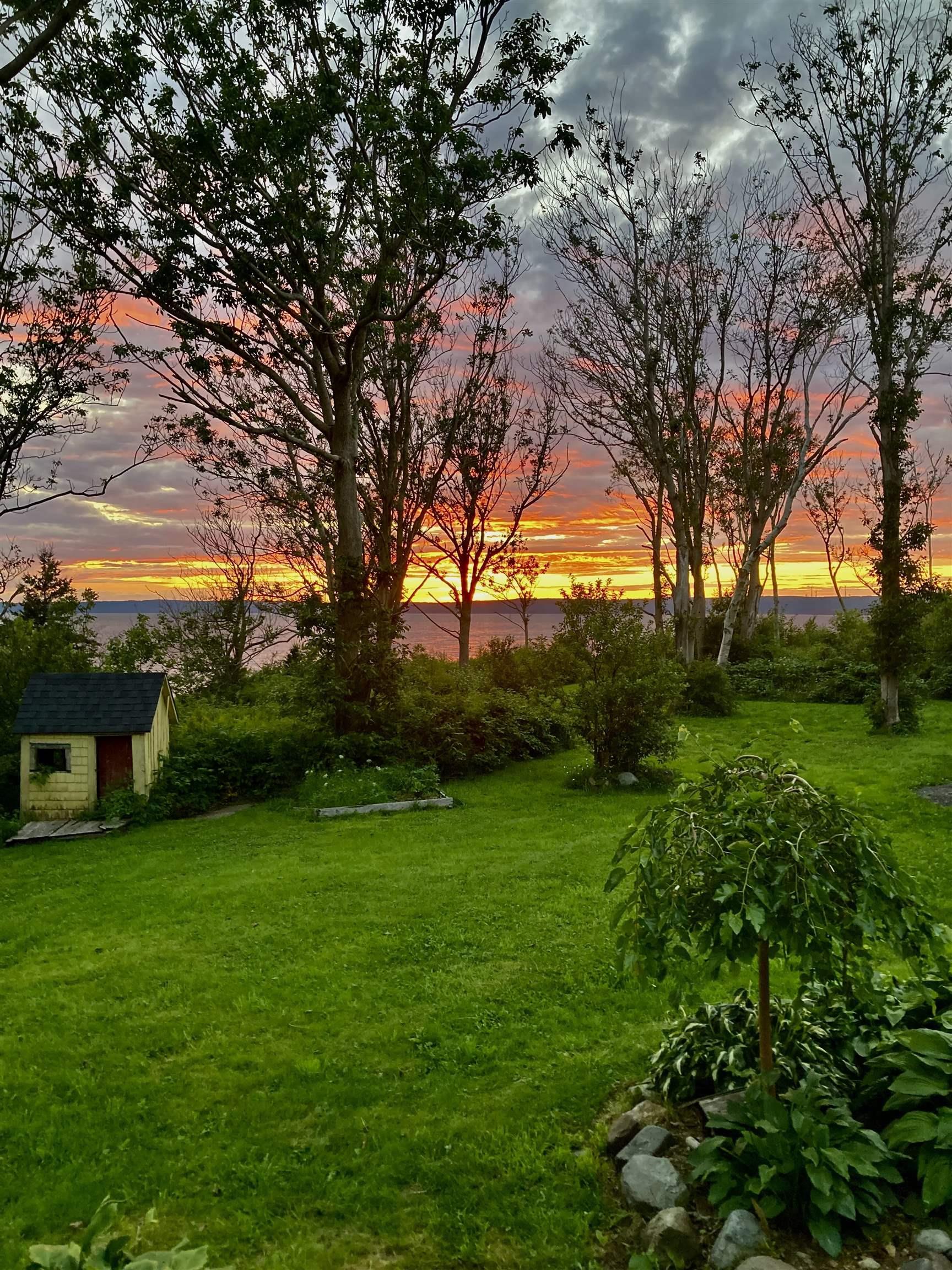 $448,500.00: 8367 Highway 101, Brighton