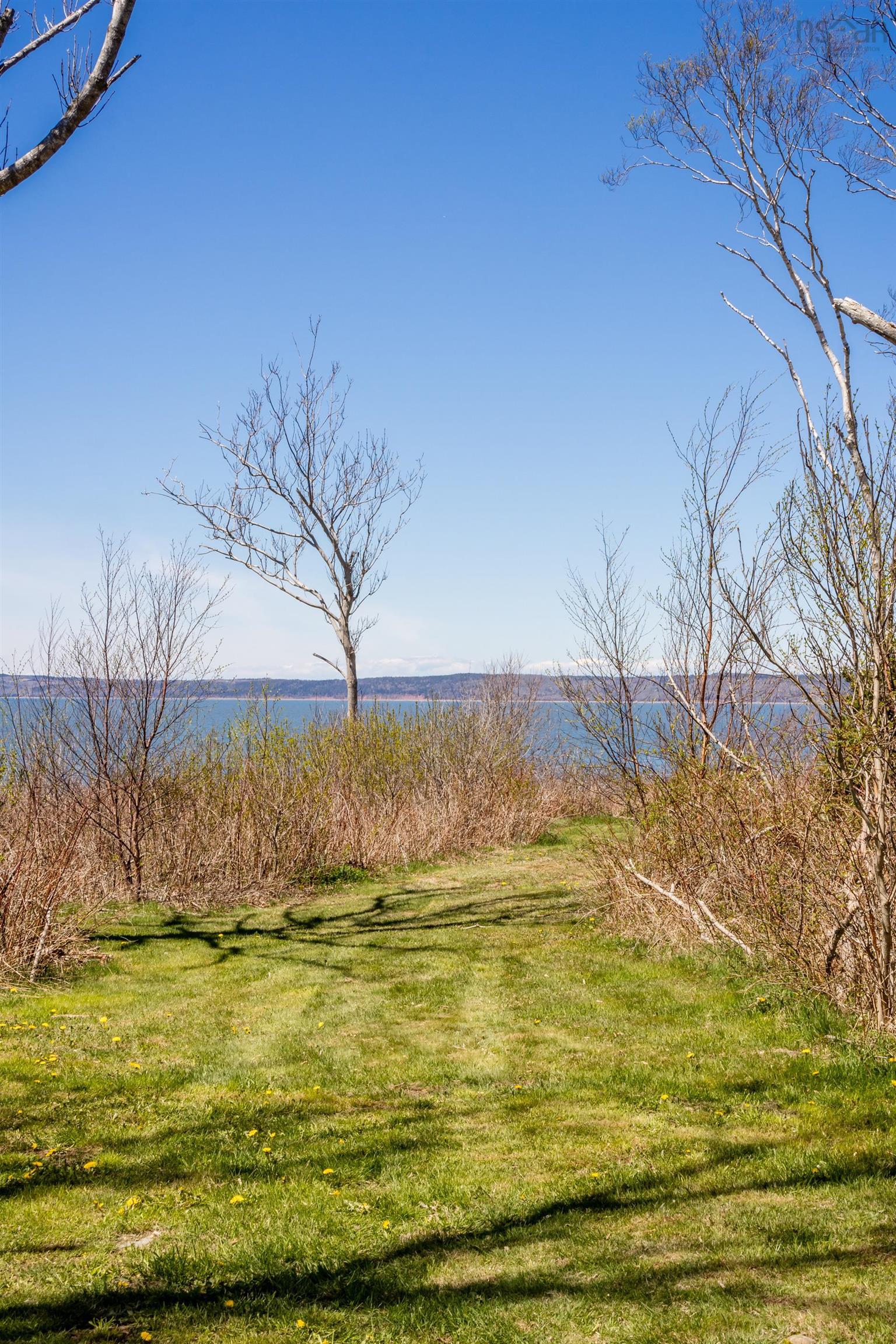 $448,500.00: 8367 Highway 101, Brighton
